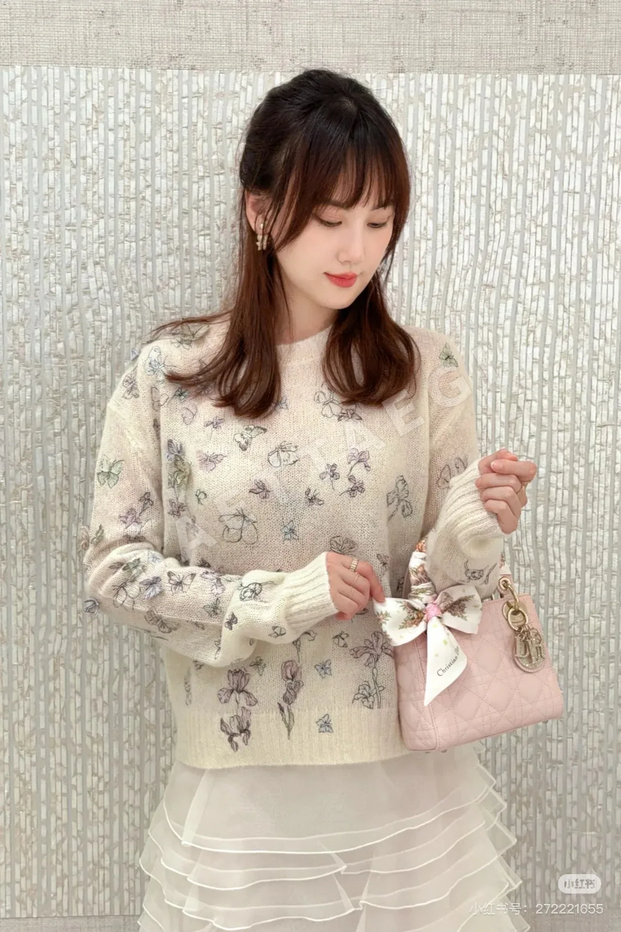 디올 나비 무늬 시스루 알파카 울 니트 상세 이미지 9