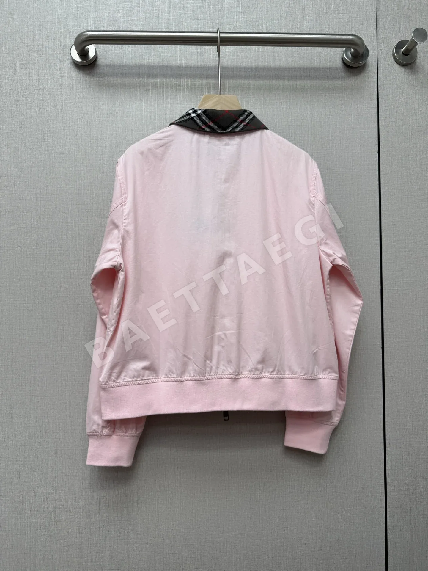 버버리 체크 라펠 하링턴 숏 자켓 상세 이미지 6