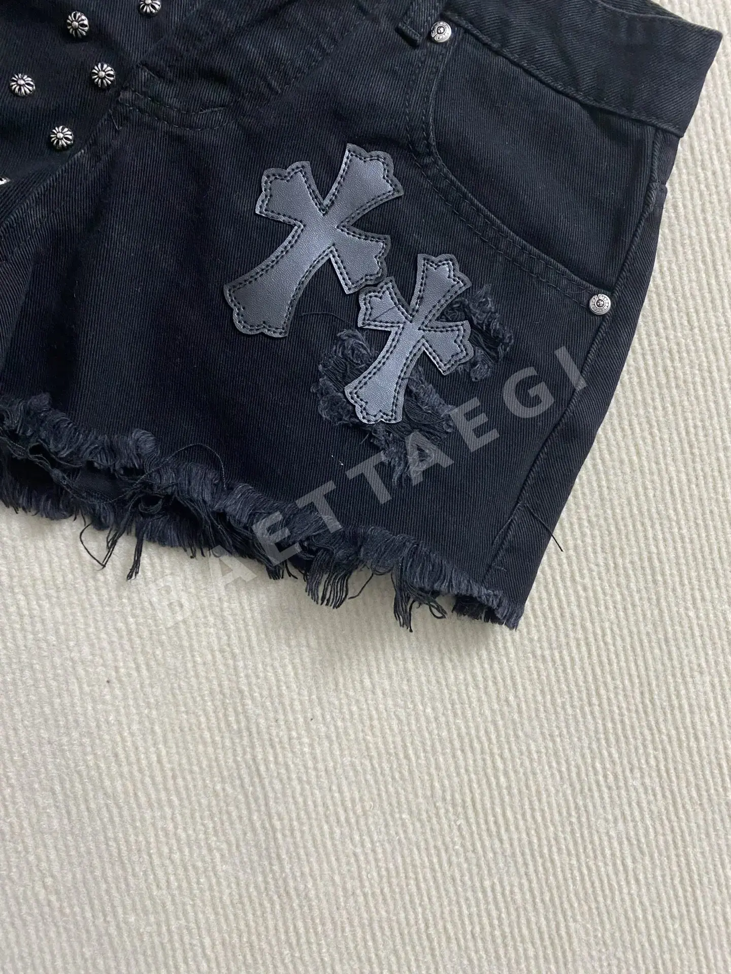 크롬하츠 데님 여성 반바지 상세 이미지 5