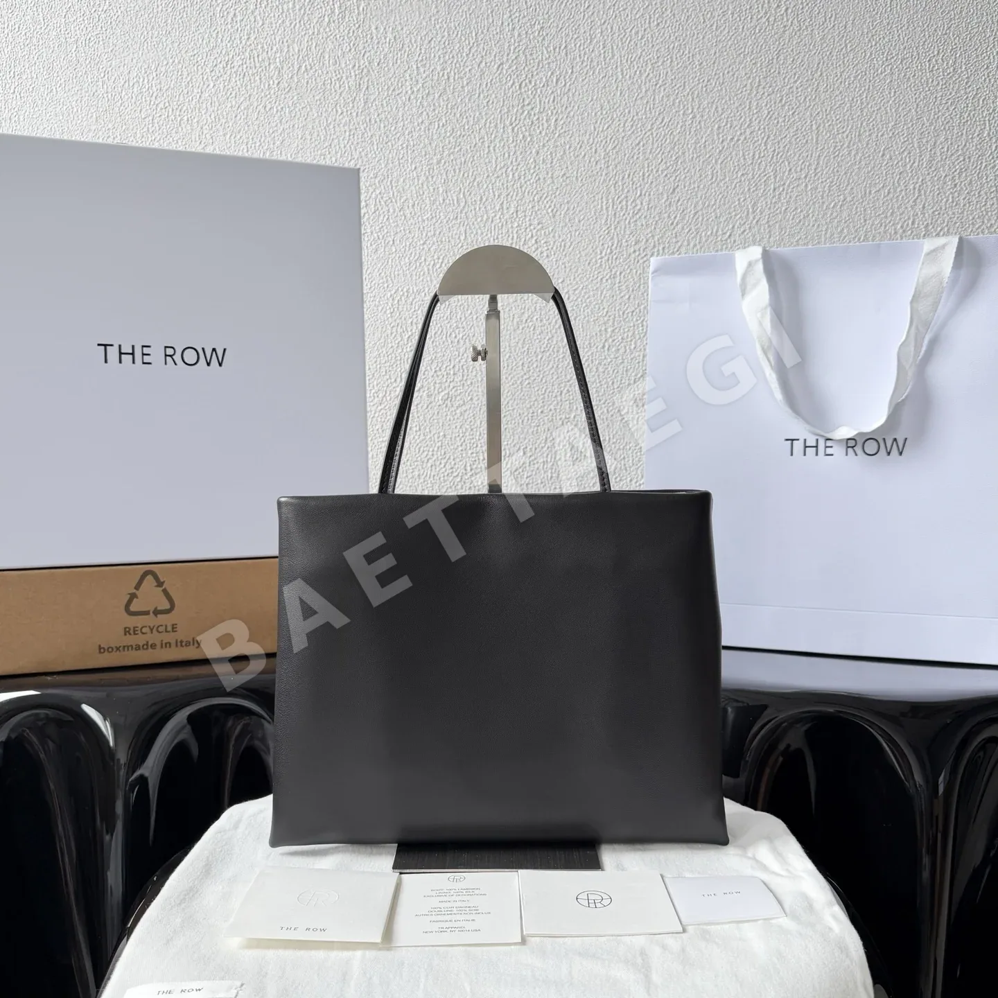 더로우 블랙 램스킨 아코디언 백 가방 128786