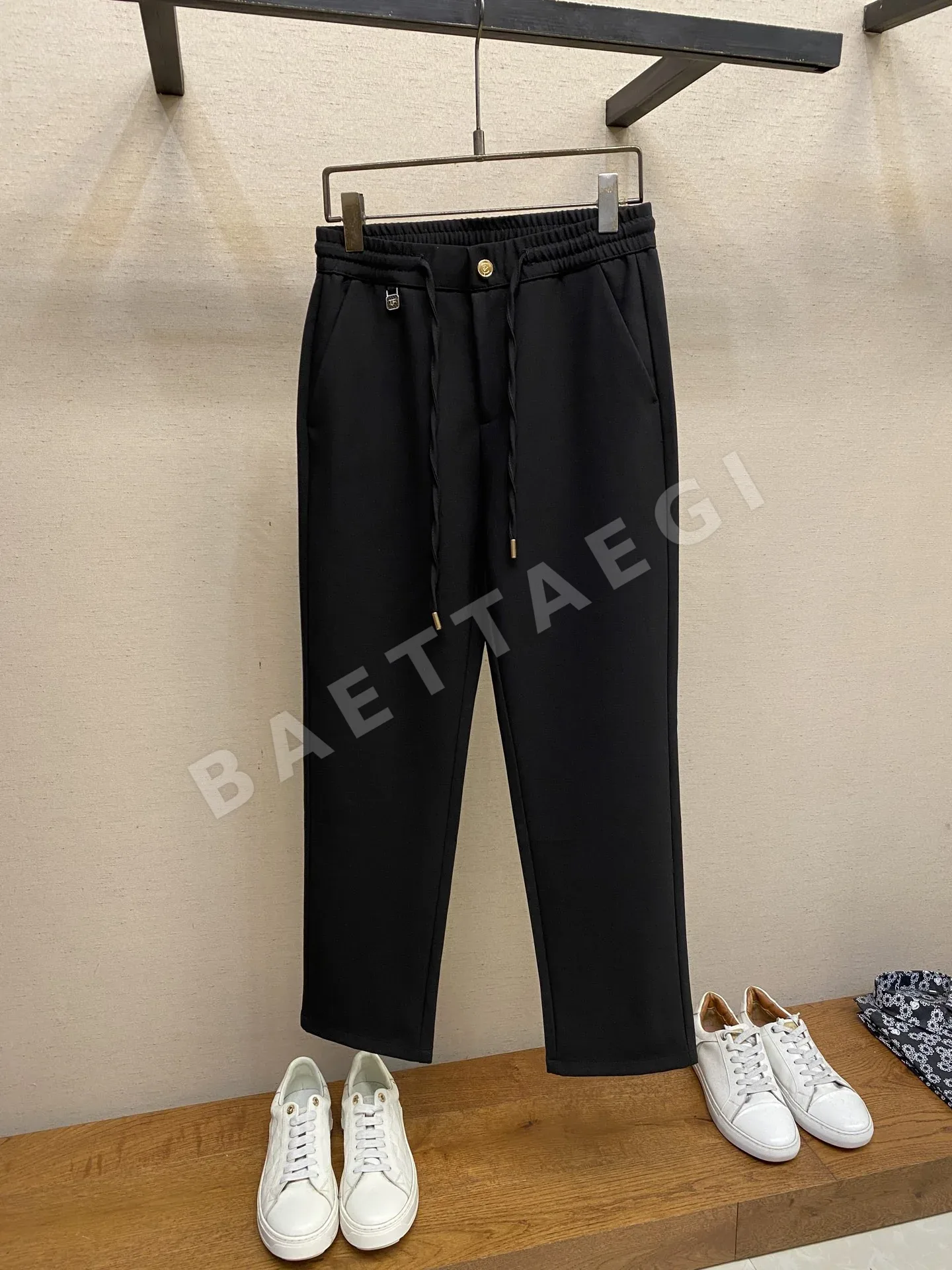 톰포드 남성 캐주얼 바지 115530