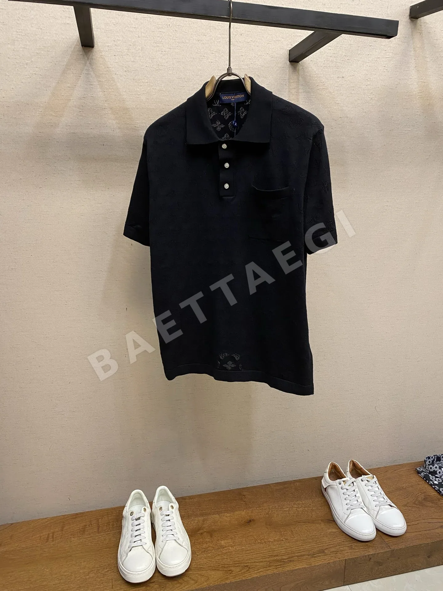 루이비통 메시 니트 폴로 카라 반팔 티셔츠 49107