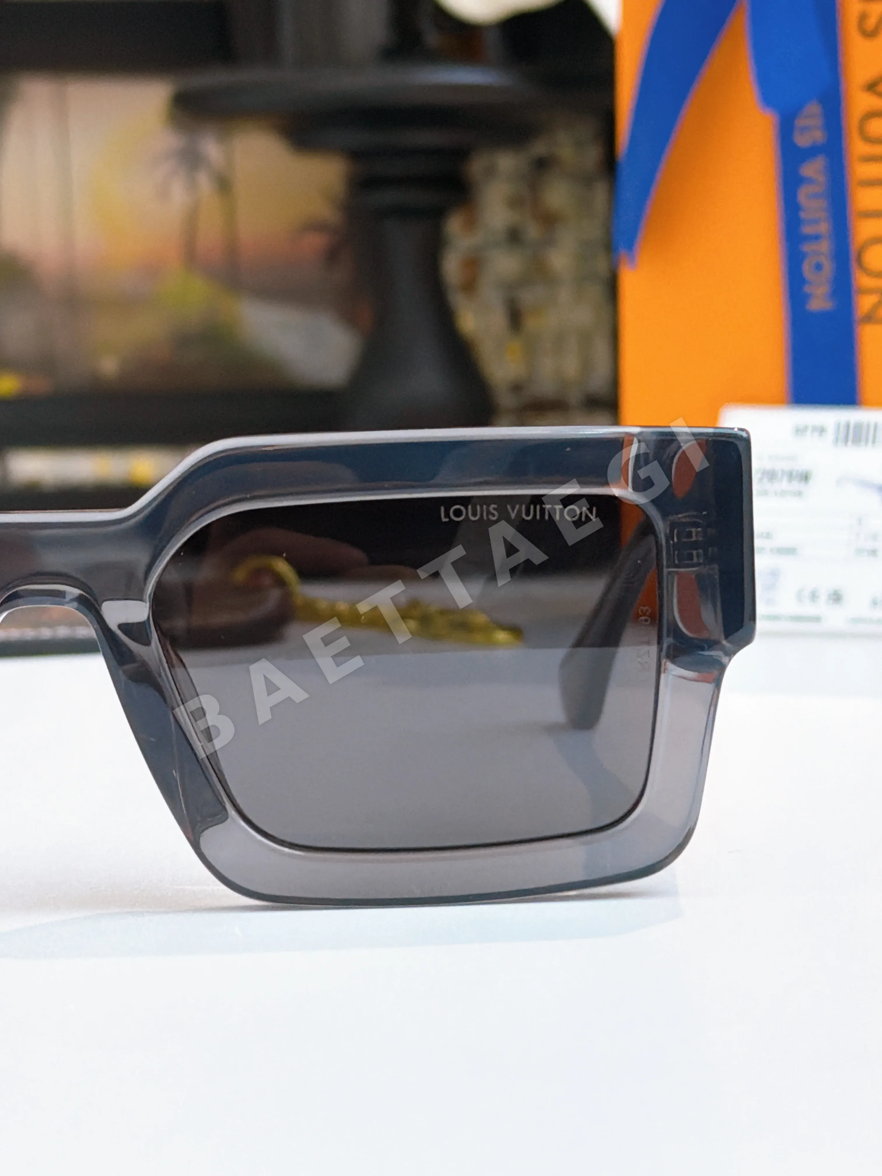 루이비통 선글라스 54961 Louis Vuitton Sunglasses 상세 이미지 12