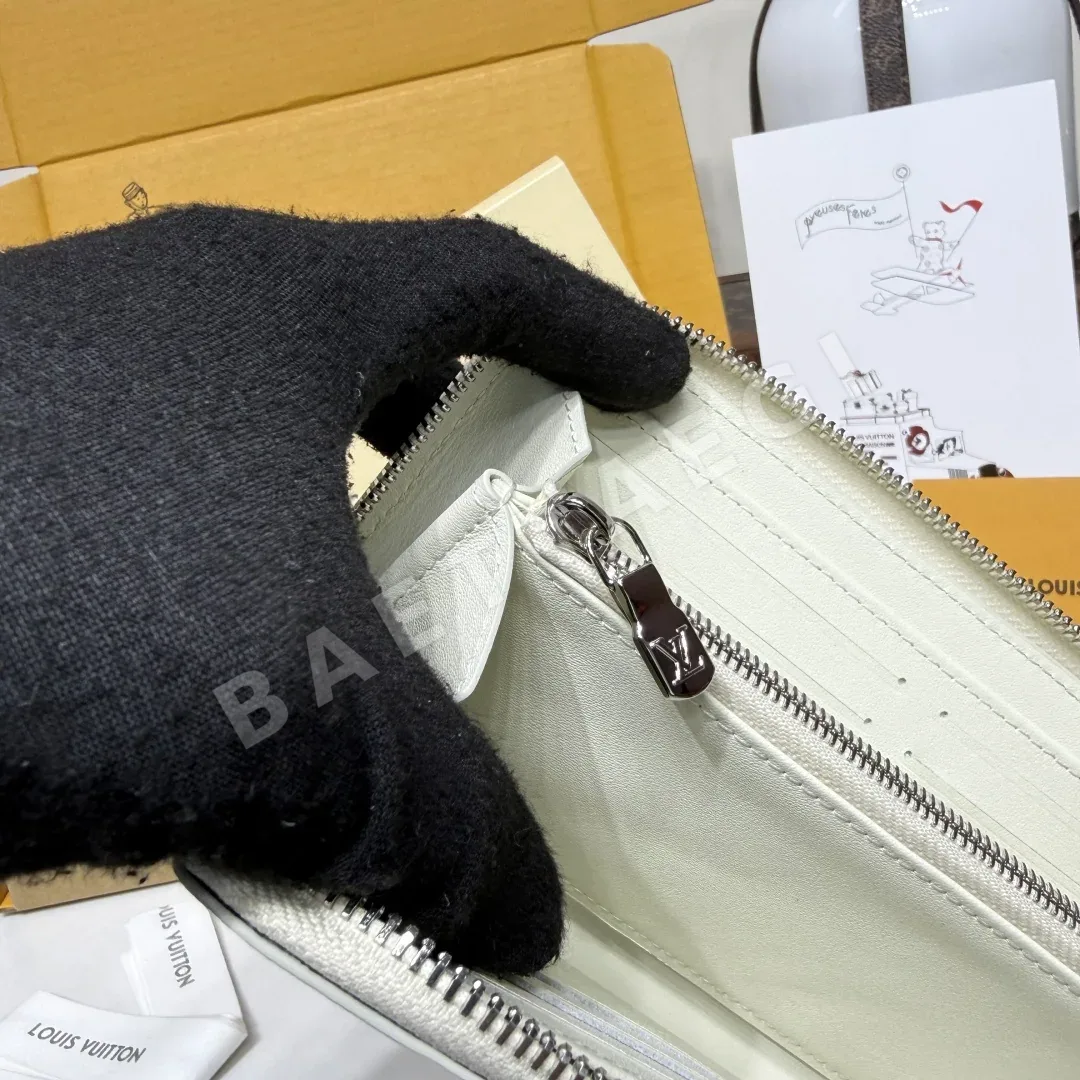 루이비통 지피 세로형 지갑 상세 이미지 7