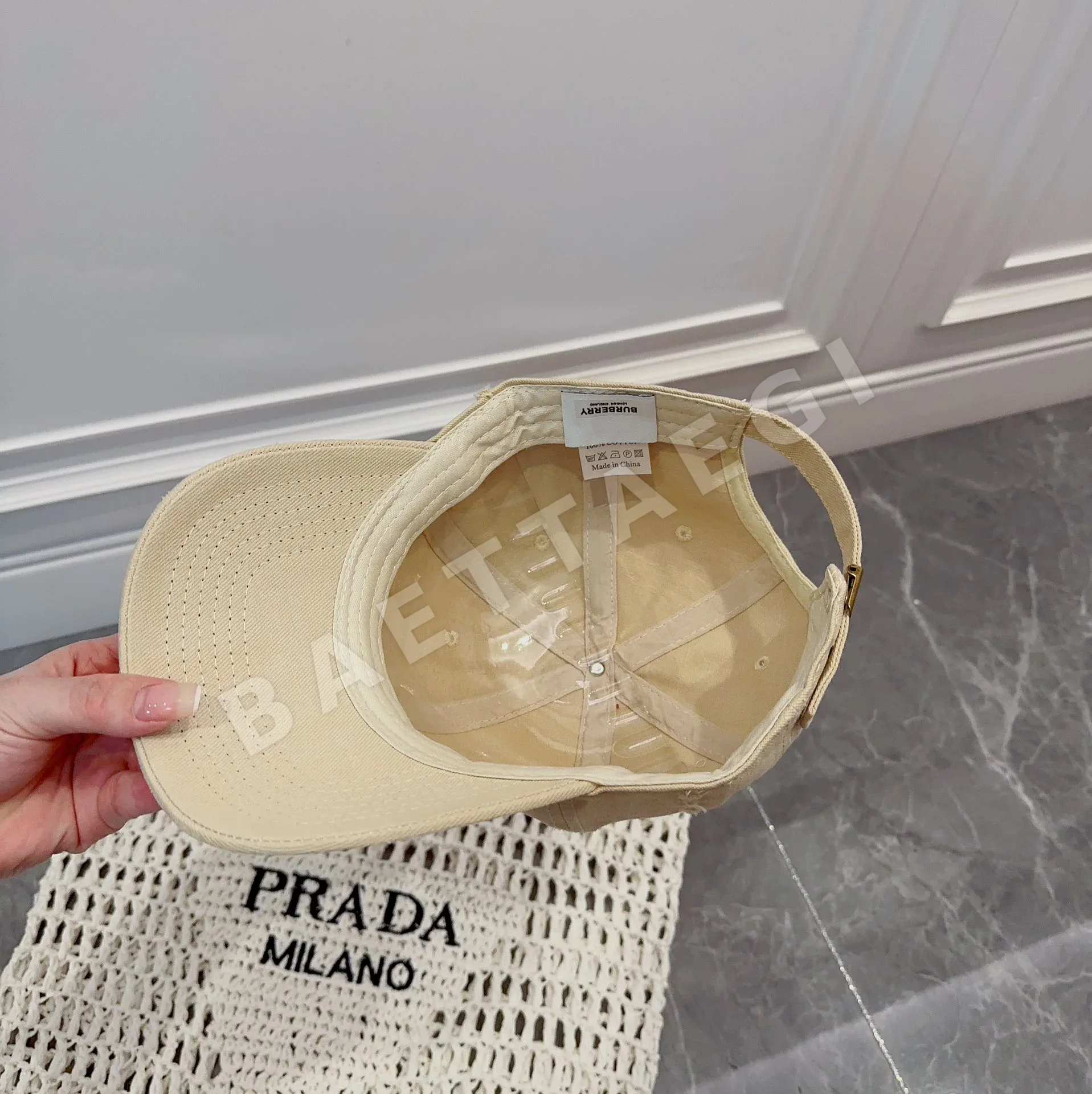 버버리 TB 자수 코튼 베이스볼 모자 상세 이미지 6