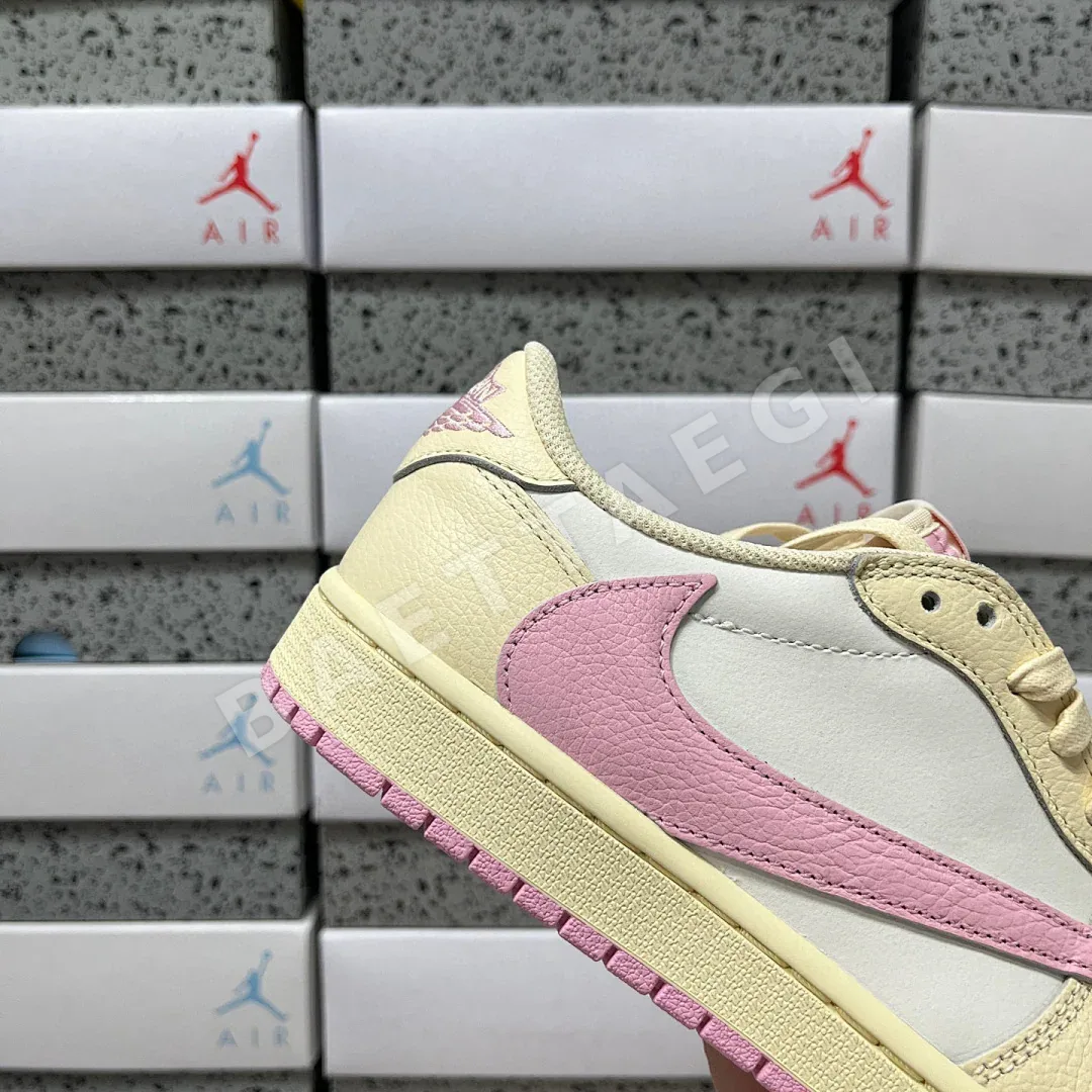 나이키 [FK] 조던 1 레트로 로우 OG SP IQ7604-100 201236 Nike Jordan 1 Retro Low OG SP 상세 이미지 5