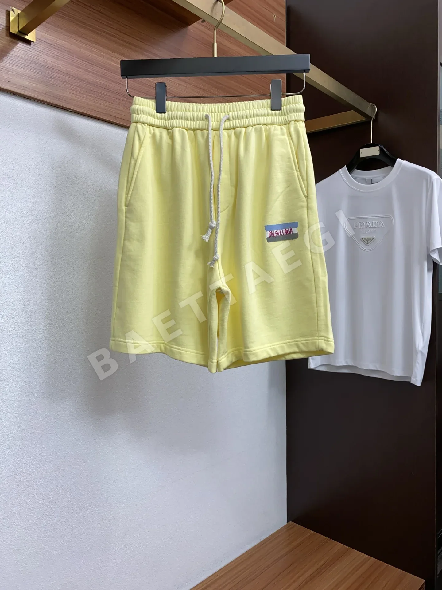 발렌시아가 남성 반바지 53080