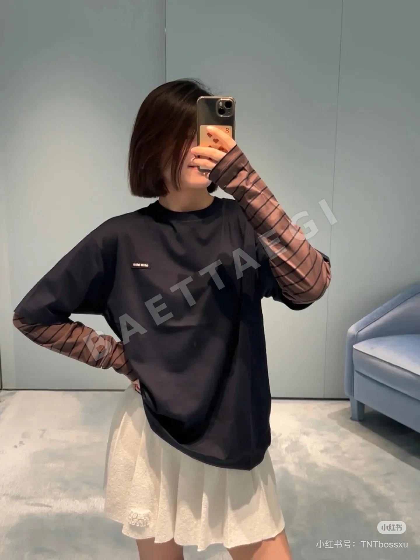 미우미우 스트라이프 오버핏 투피스 네이비 긴팔 셔츠 여성의류 레플리카 상세 이미지 2