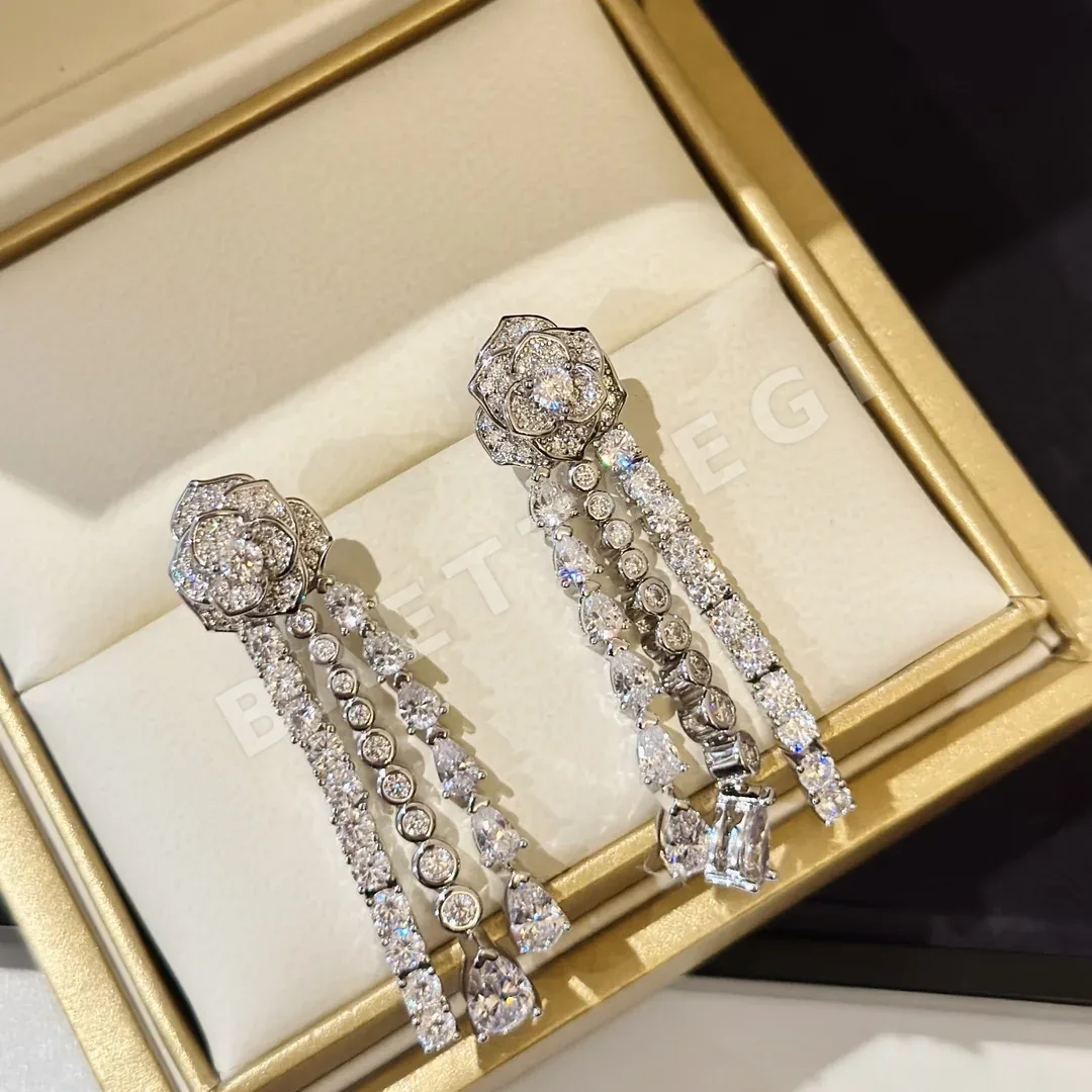 피아제 귀걸이 71660 Piaget Earrings