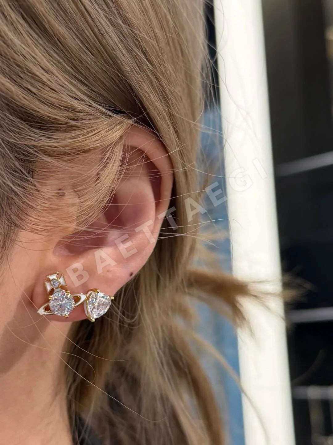 비비안웨스트우드 귀걸이 65258 Vivienne Westwood Earrings 상세 이미지 4