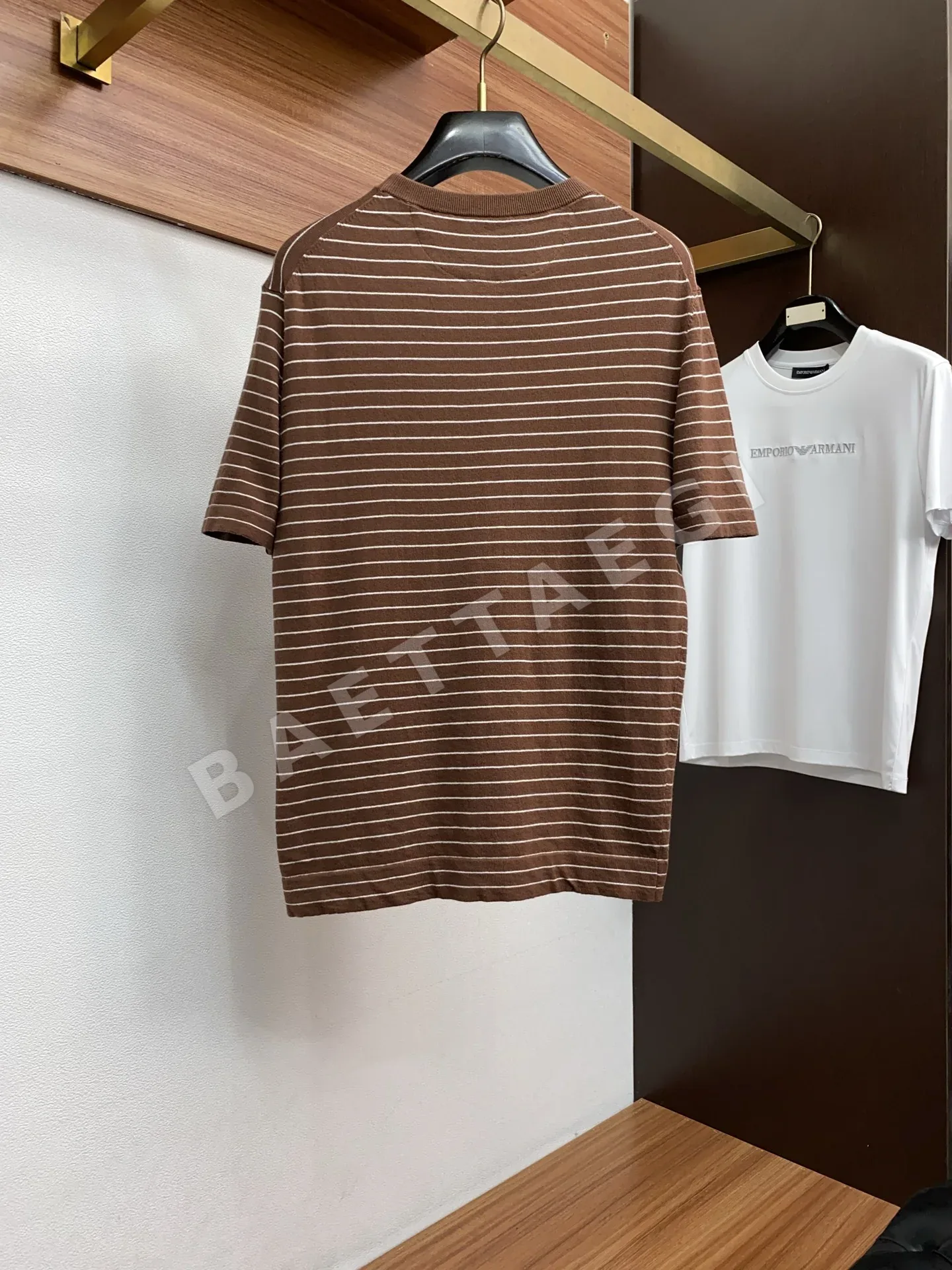 브루넬로쿠치넬리 남성 크루넥 반팔 니트 티셔츠 상세 이미지 10