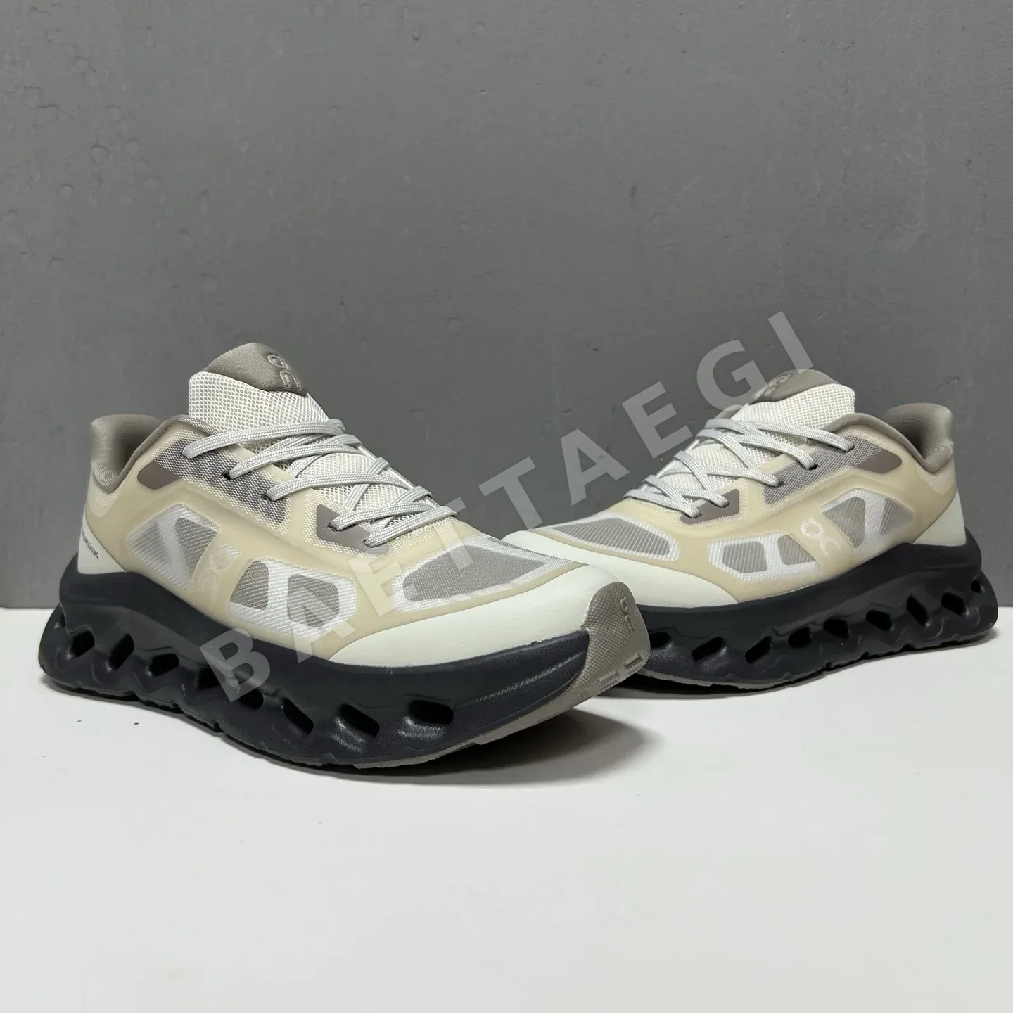 ON 신발 157693 Sneakers 상세 이미지 4