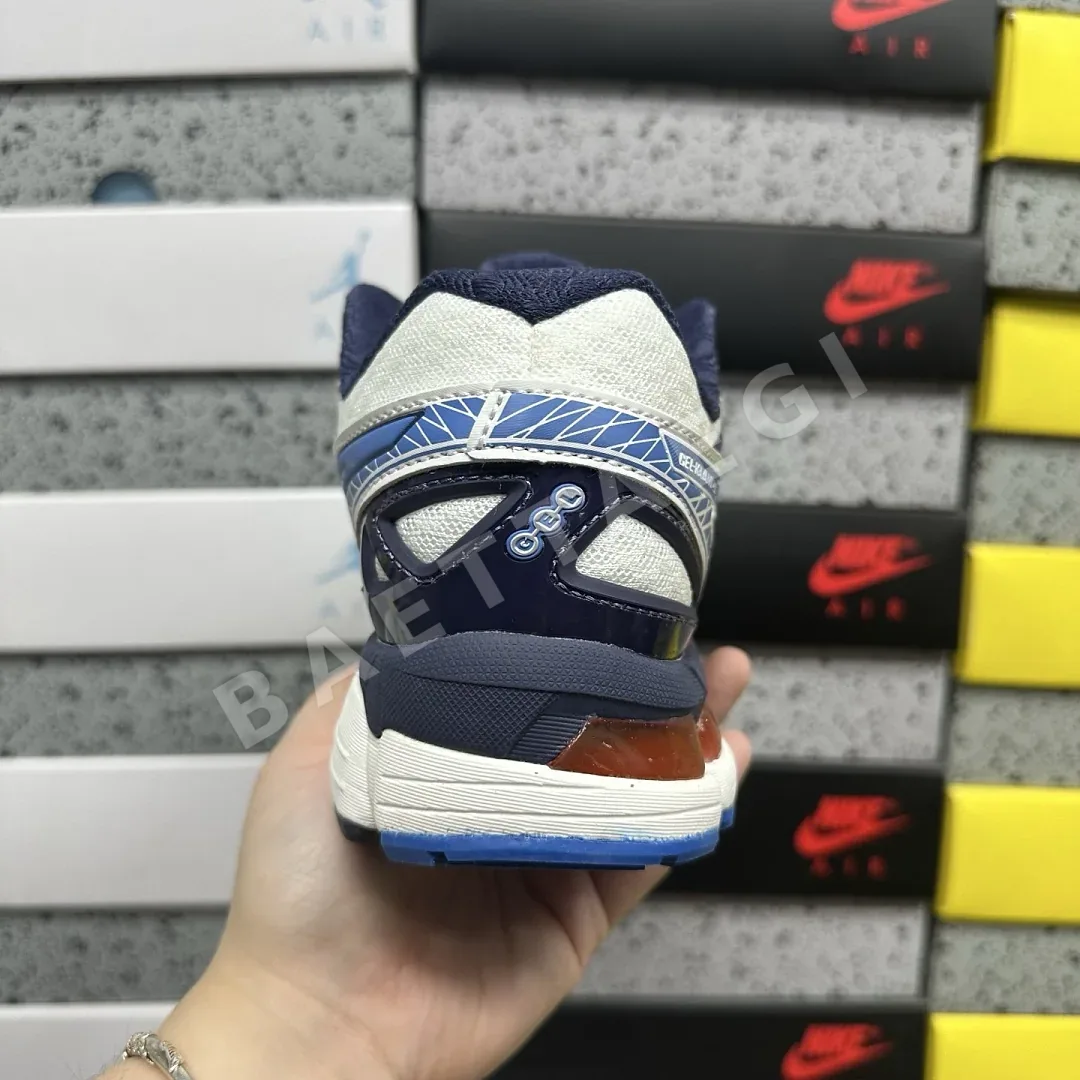 아식스 [KO] 젤 카야노 20 200444 Asics Gel-Kayano 20 T3N3N-0128 상세 이미지 8