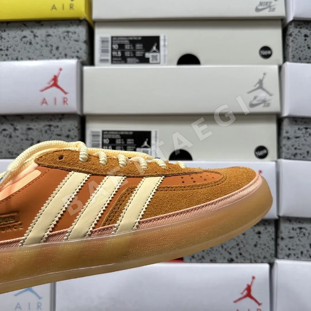 아디다스 [GOD] 가젤 인도어 JS5050 200822 Adidas Gazelle Indoor Bad Bunny Santurce 상세 이미지 3