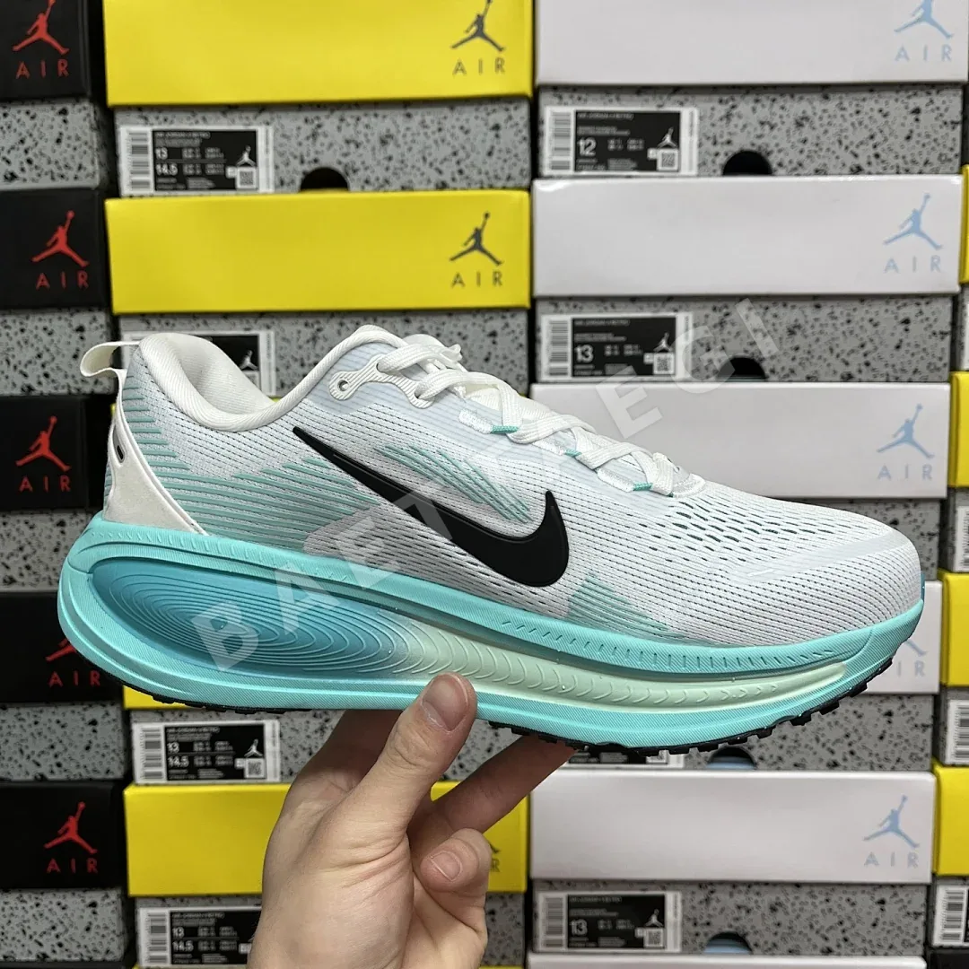 나이키 줌 보메로 18 HM6803-103 201106 Nike Zoom Vomero 18 상세 이미지 8