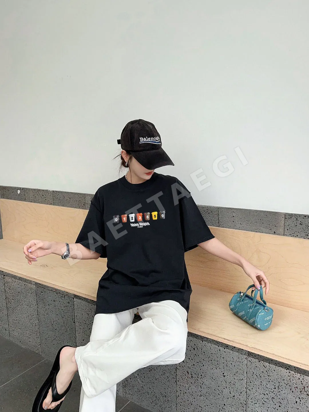 마르지엘라 프린트 로고 면 크루넥 반팔 티셔츠 상세 이미지 8