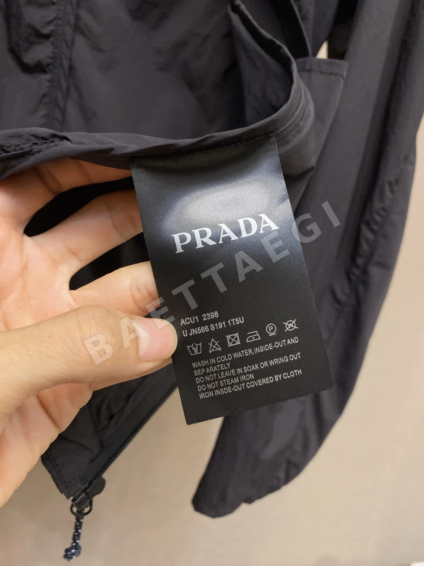 프라다 남성 린넨 세트 상세 이미지 6