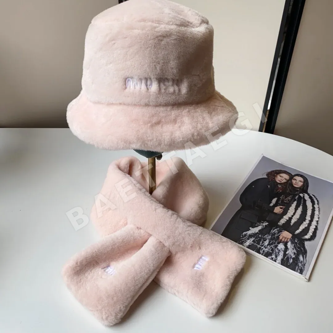 미우미우 페이크퍼 모자 상세 이미지 7
