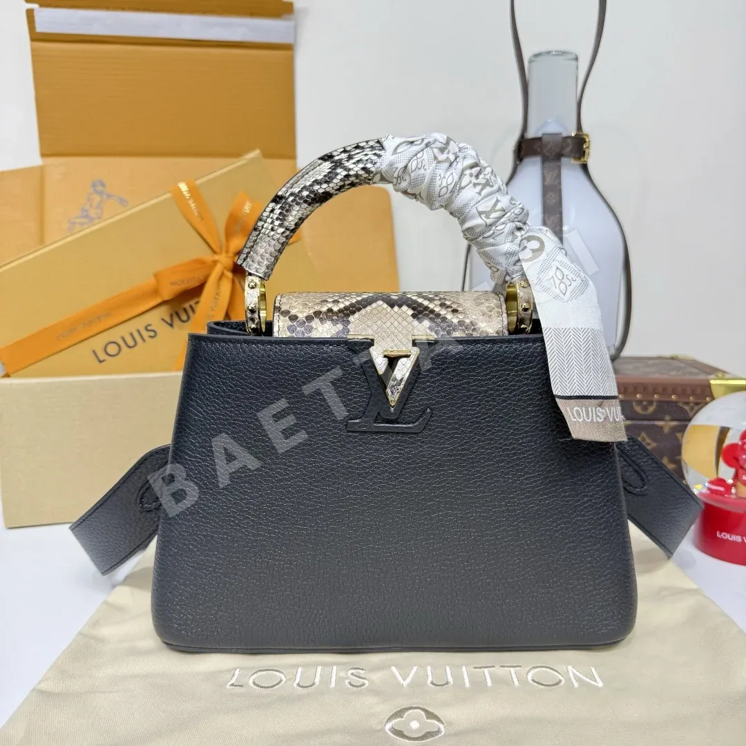 루이비통 캡슐린 BB 스네이크스킨 핸드백 N85516