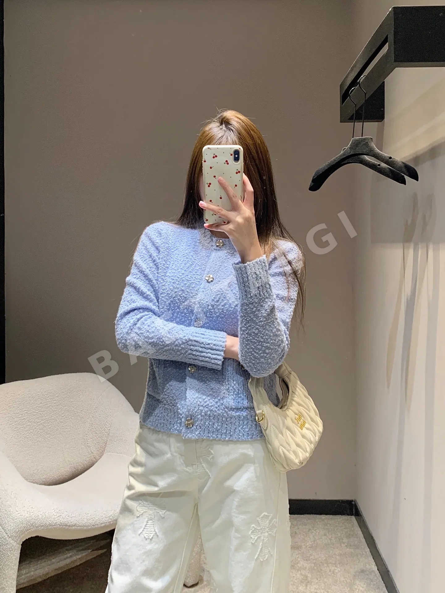디올 텍스처드 울 크루넥 크롭 가디건 상세 이미지 9