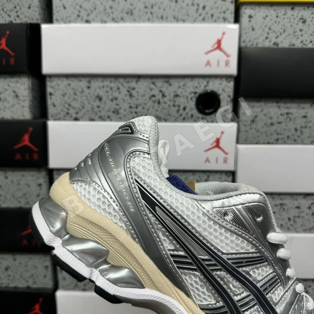 아식스 [LZ] 젤 카야노 14 1203A537-110 200565 Asics Gel-Kayano 14 White Graphite Grey 상세 이미지 4