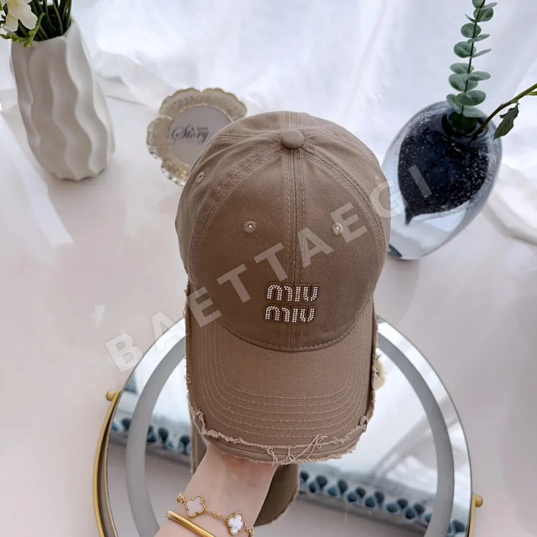 미우미우 모자 81052 Miu Miu Cap 상세 이미지 5