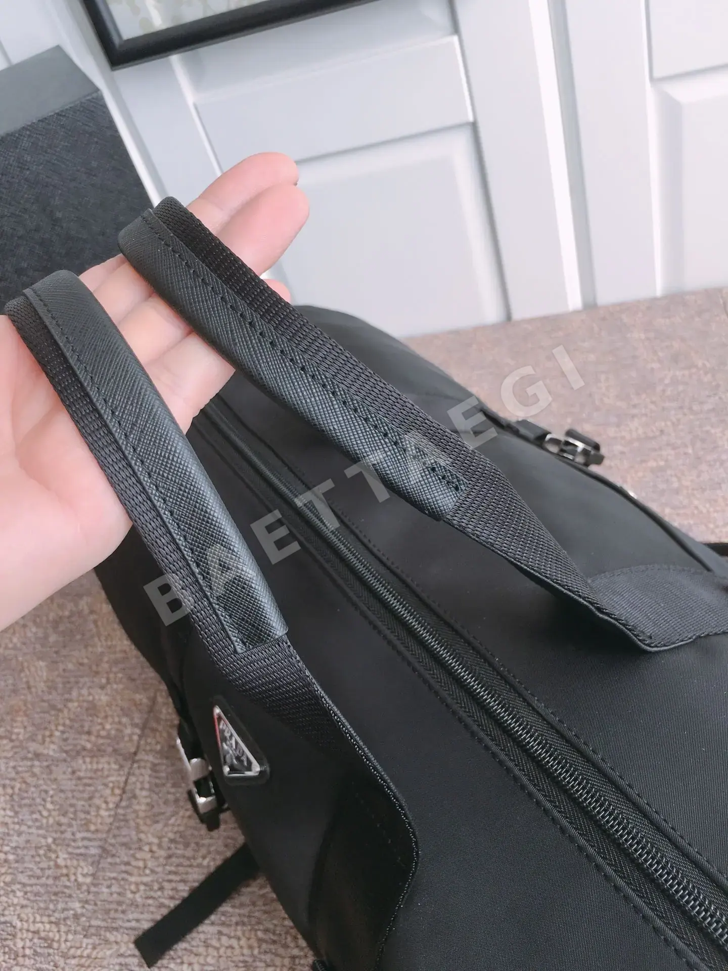 프라다 낙하산 원단 여행 가방 2VC015 상세 이미지 9