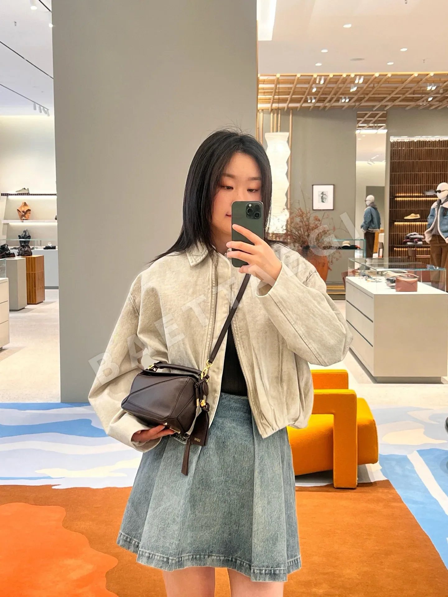 로에베 타이다이 데님 플리츠 자켓