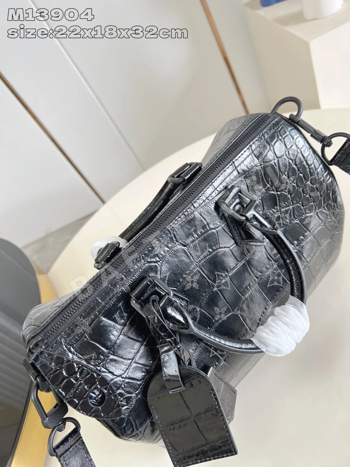 루이비통 모노그램 블랙 송아지가죽 핸드백 M13904 상세 이미지 10