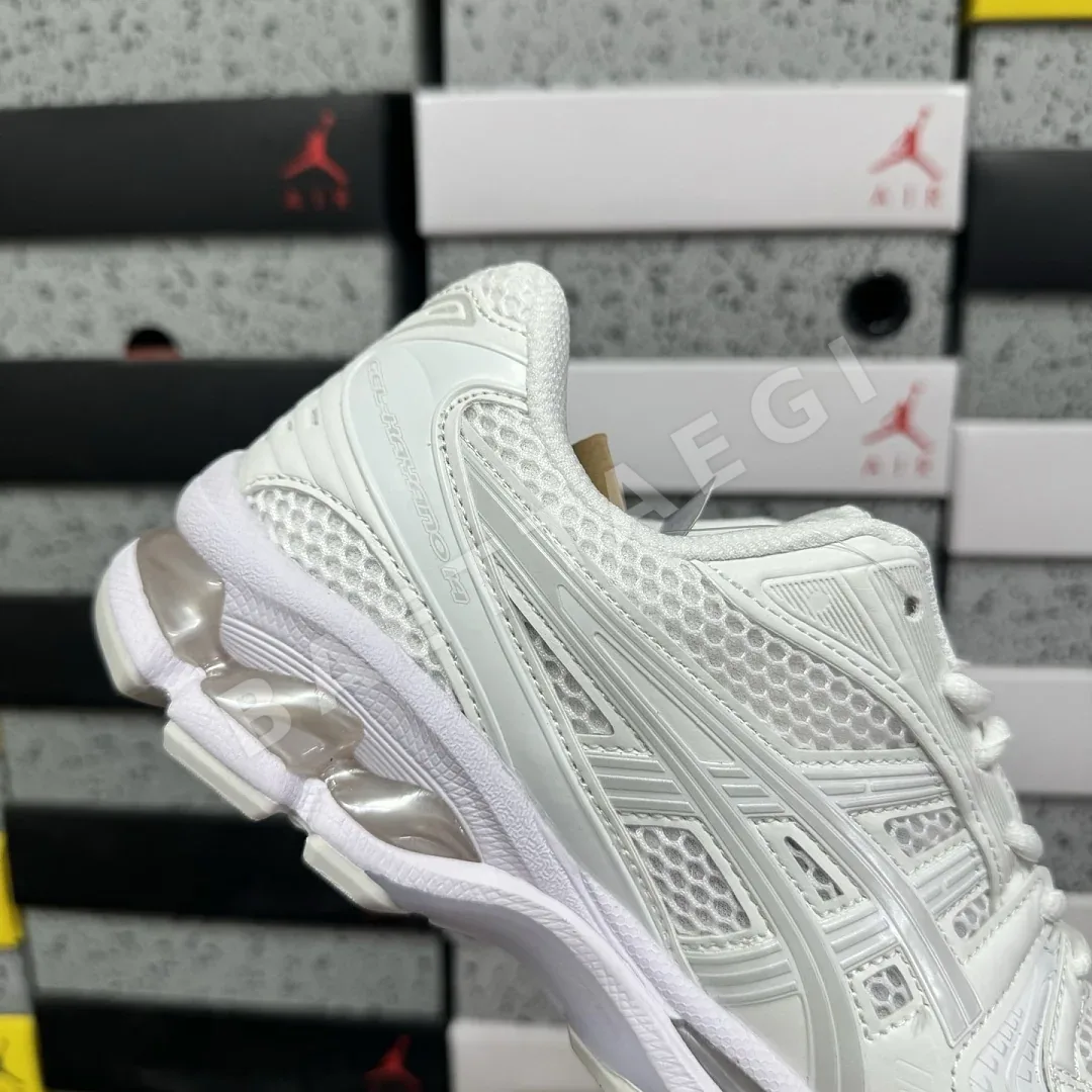 아식스 [LZ] 젤 카야노 14 1201A019-100 200561 Asics Gel-Kayano 14 Triple White 상세 이미지 5