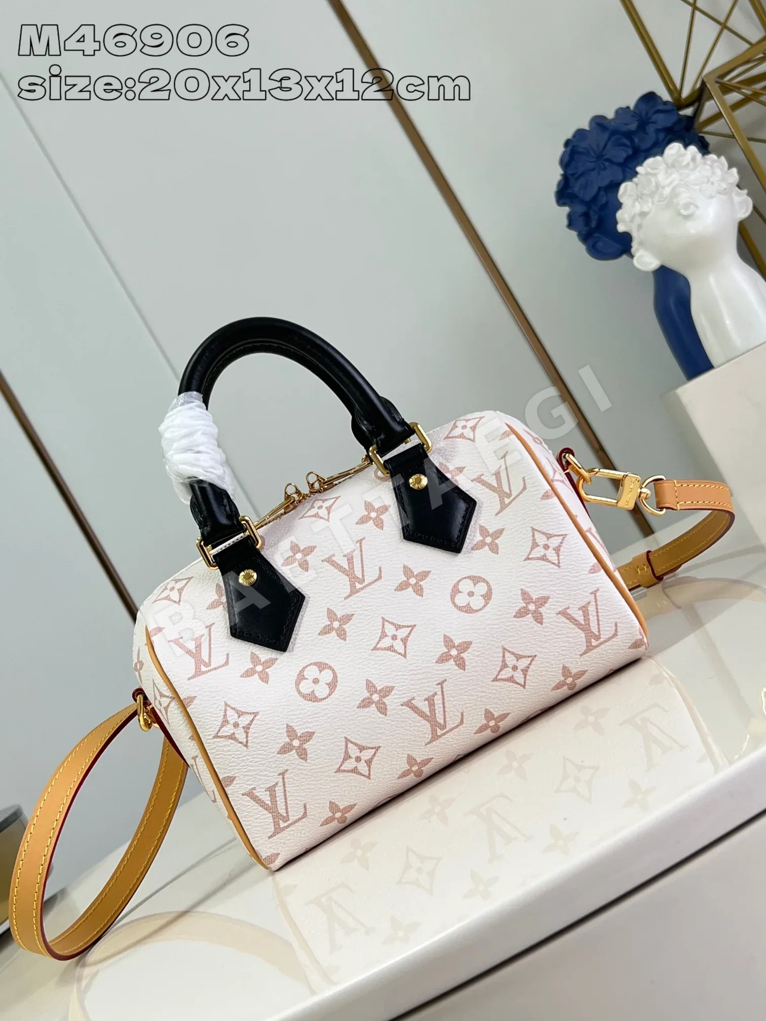 루이비통 M46906 화이트 스피디 핸드백