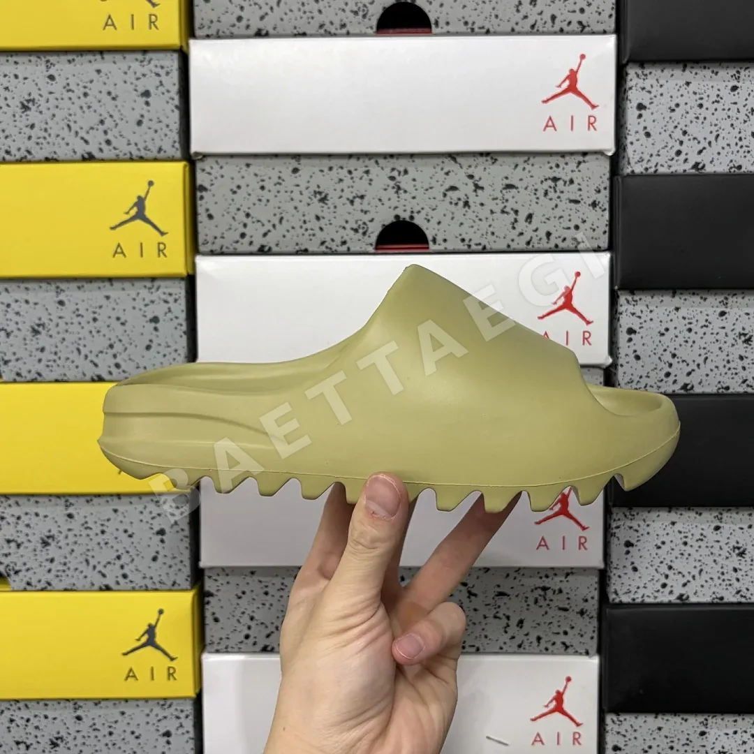 아디다스 [LW] 이지 슬라이드 FX0494 200627 Adidas Yeezy Slide Resin 상세 이미지 6