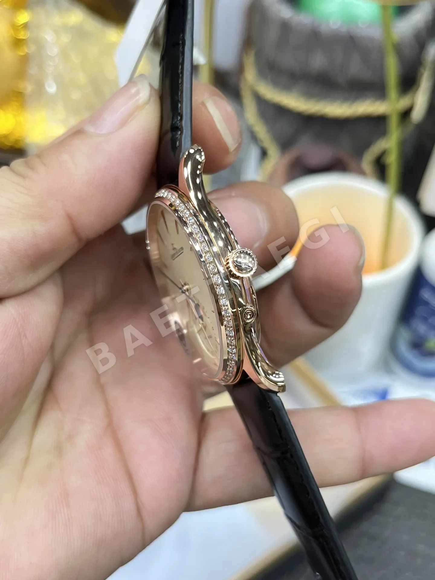 예거르쿨트르 예거 마스터 문페이즈 시계 상세 이미지 6