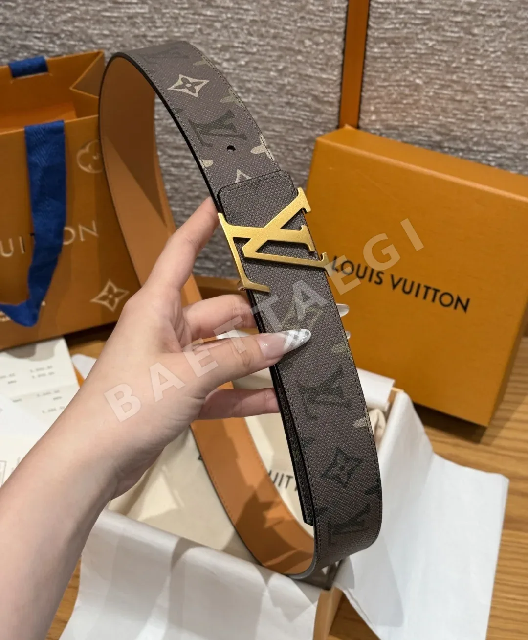 루이비통 디멘션 모노그램 리버시블 벨트 상세 이미지 3