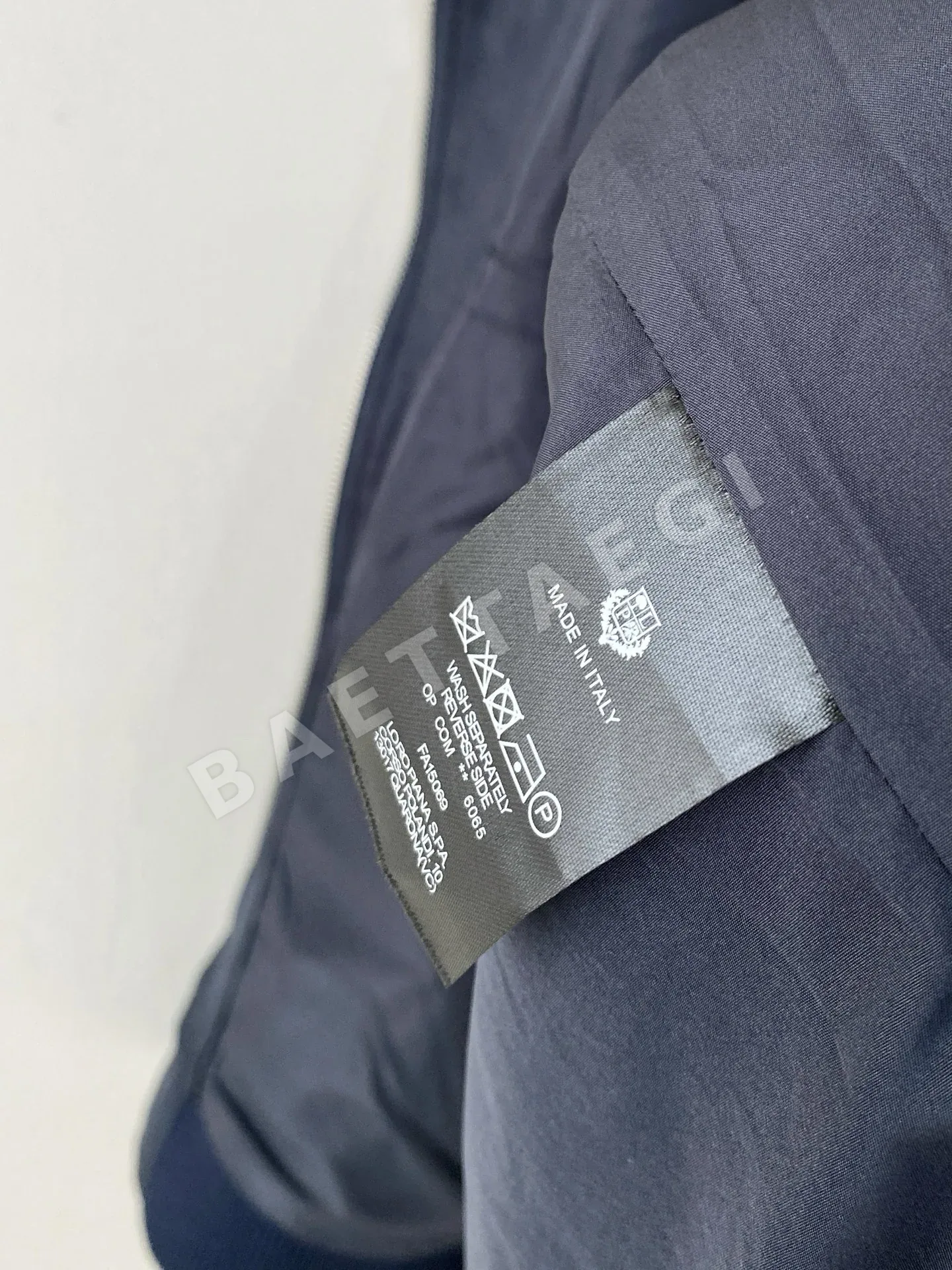 로로피아나 남성 자켓 상세 이미지 8