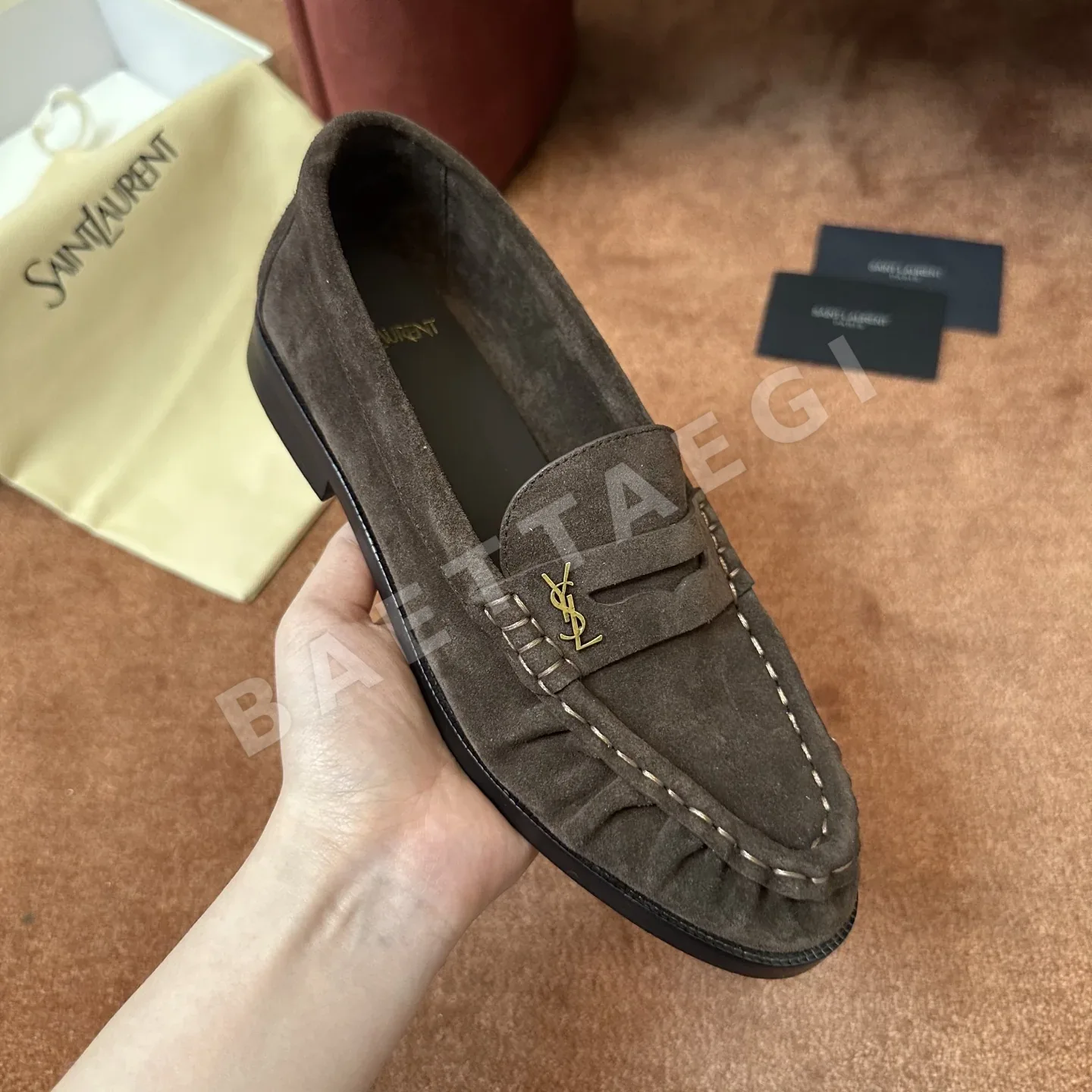 생로랑 YSL 앞코 덮인 뮬 로퍼 상세 이미지 3