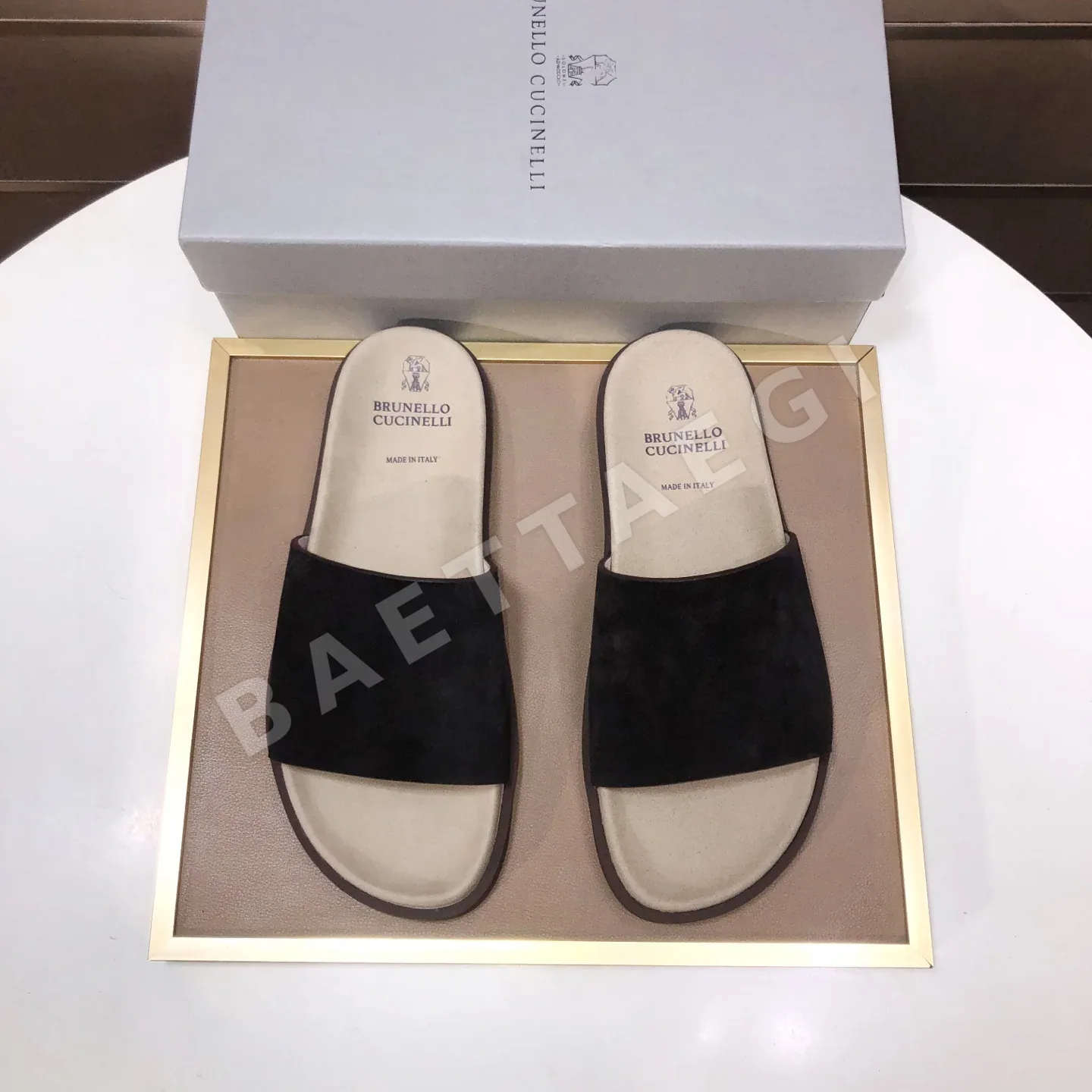 브루넬로쿠치넬리 여름 슬리퍼 23629