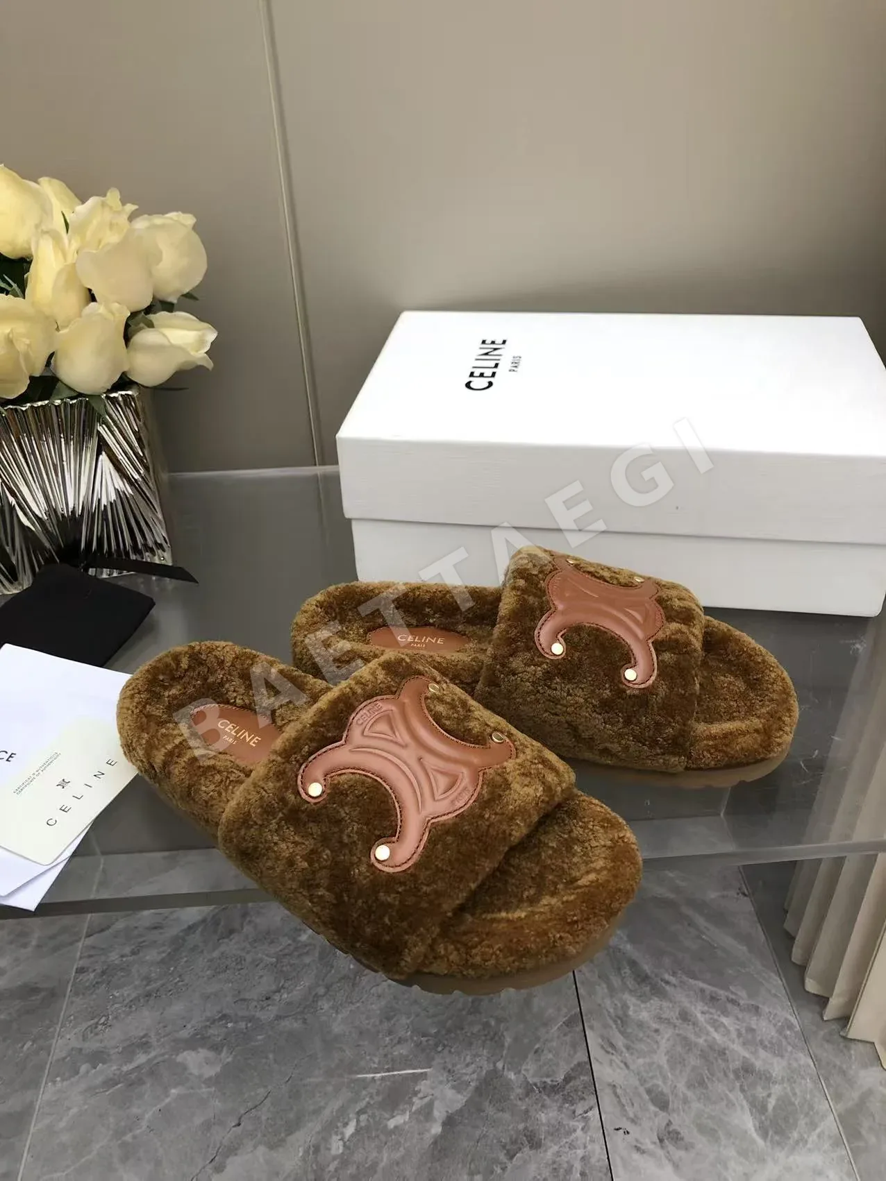 셀린느 울 자수 로고 슬리퍼 상세 이미지 7