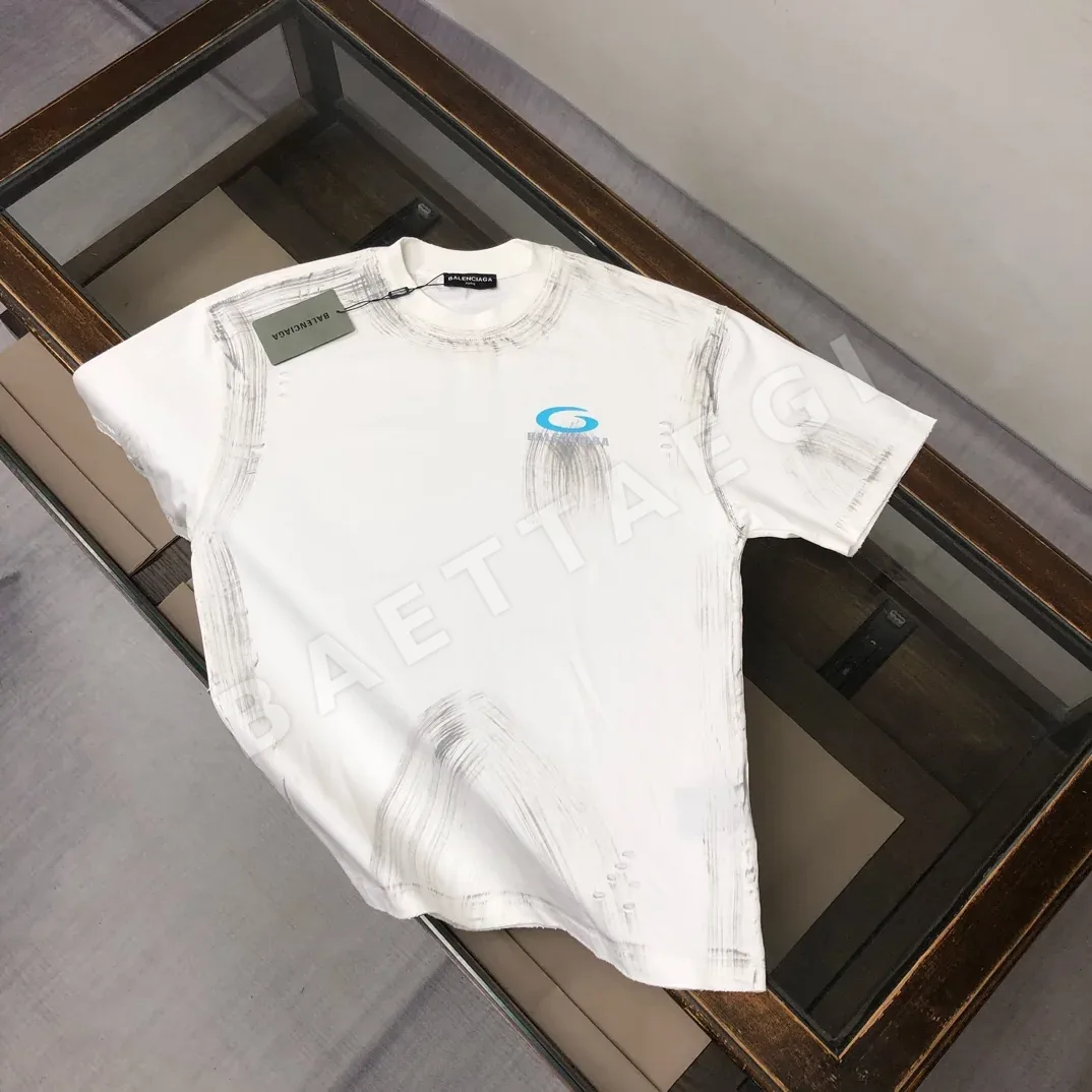 발렌시아가 워시드 크루넥 남성 반팔 티셔츠 49137