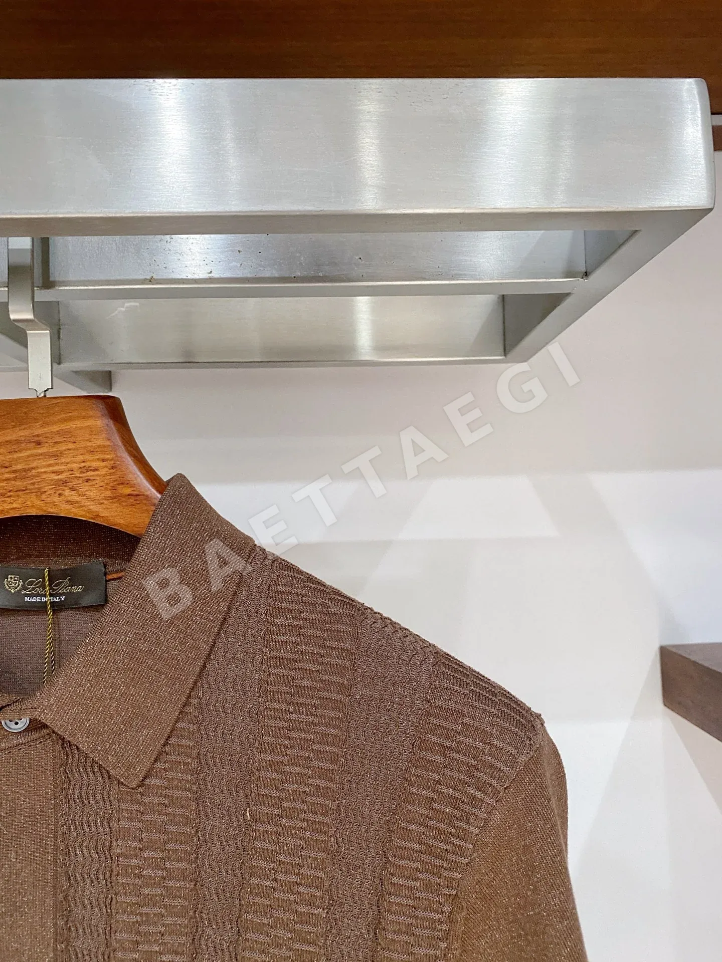 로로피아나 아세테이트 텐셀 린넨 혼방 남성 반팔 티셔츠 상세 이미지 4