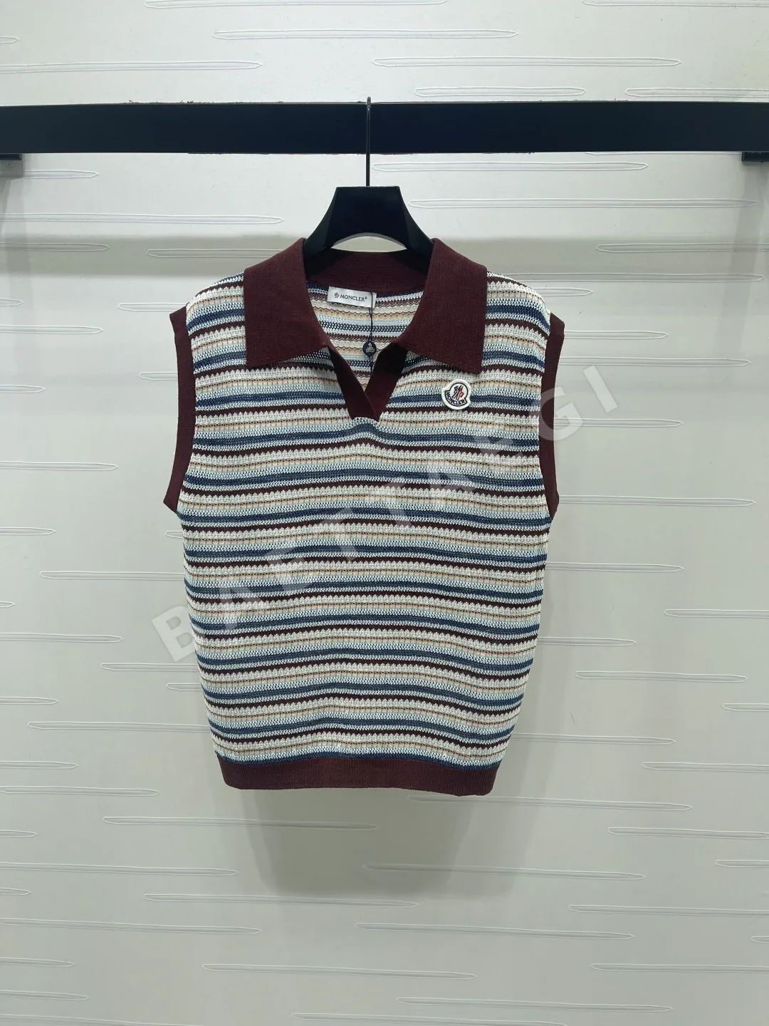 몽클레르 여성 반팔 티셔츠 132046