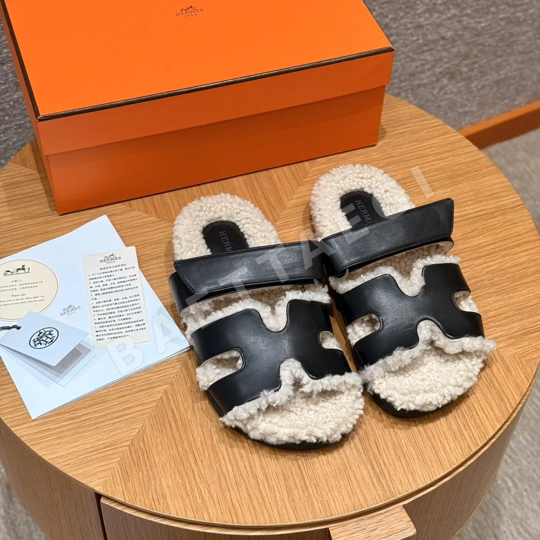 에르메스 시프레 샌들 검정 울 컷아웃 165734