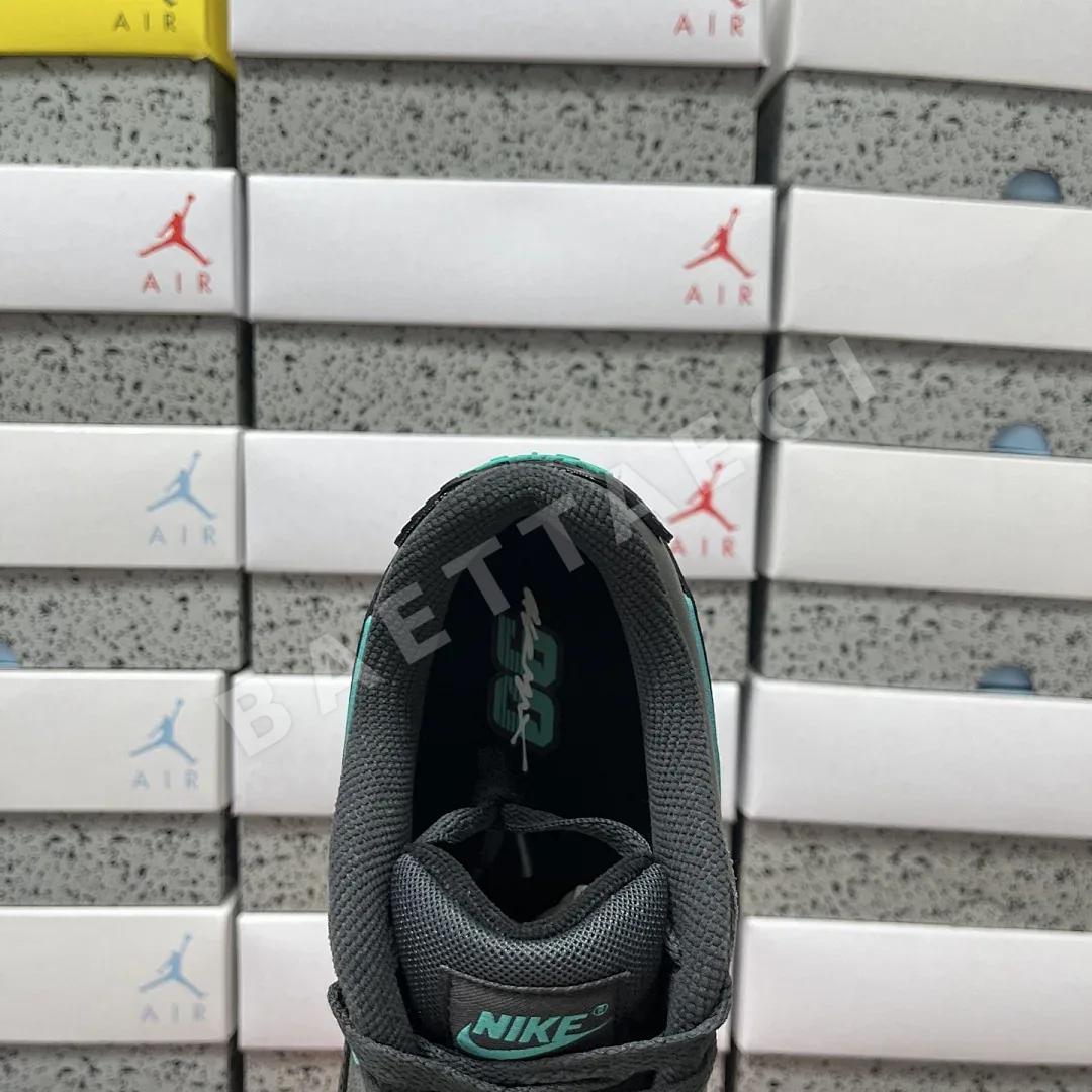 나이키 [MAX] 에어 맥스 90 IF0670-002 201148 Nike Air Max 90 Black Clear Jade 상세 이미지 5