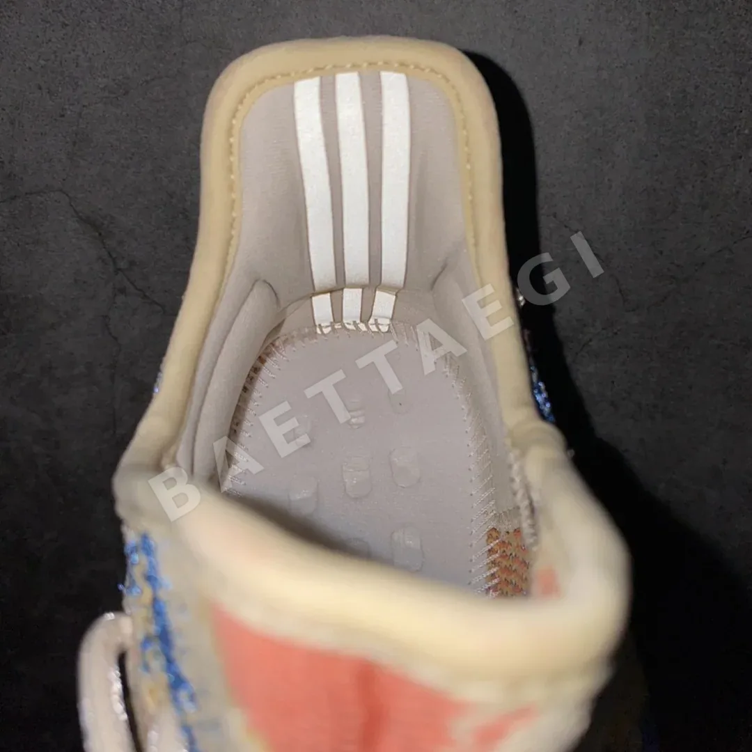 아디다스 이지 350 GW3773 200687 Adidas Yeezy 350 상세 이미지 16