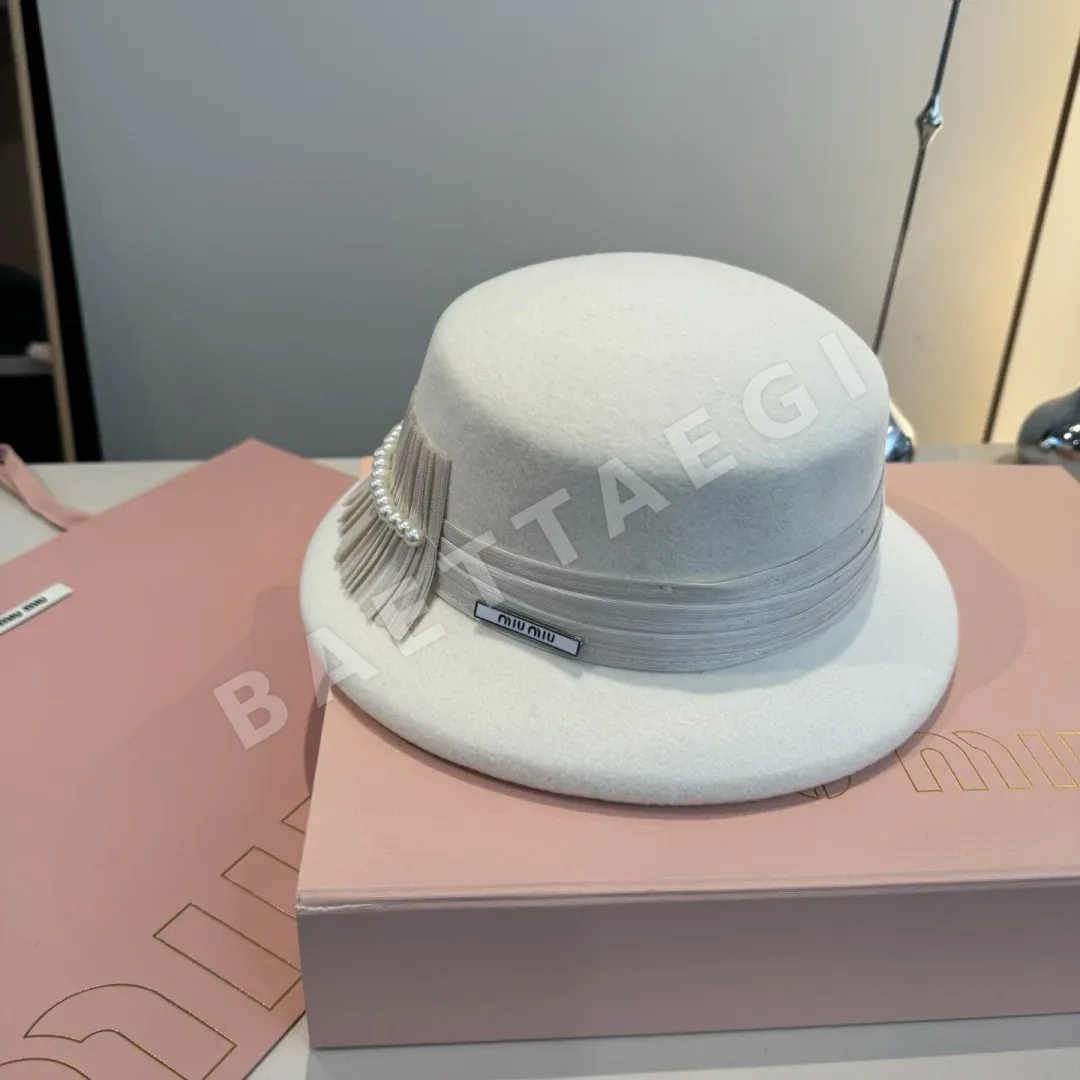 미우미우 모자 185806 Miu Miu Cap 상세 이미지 5