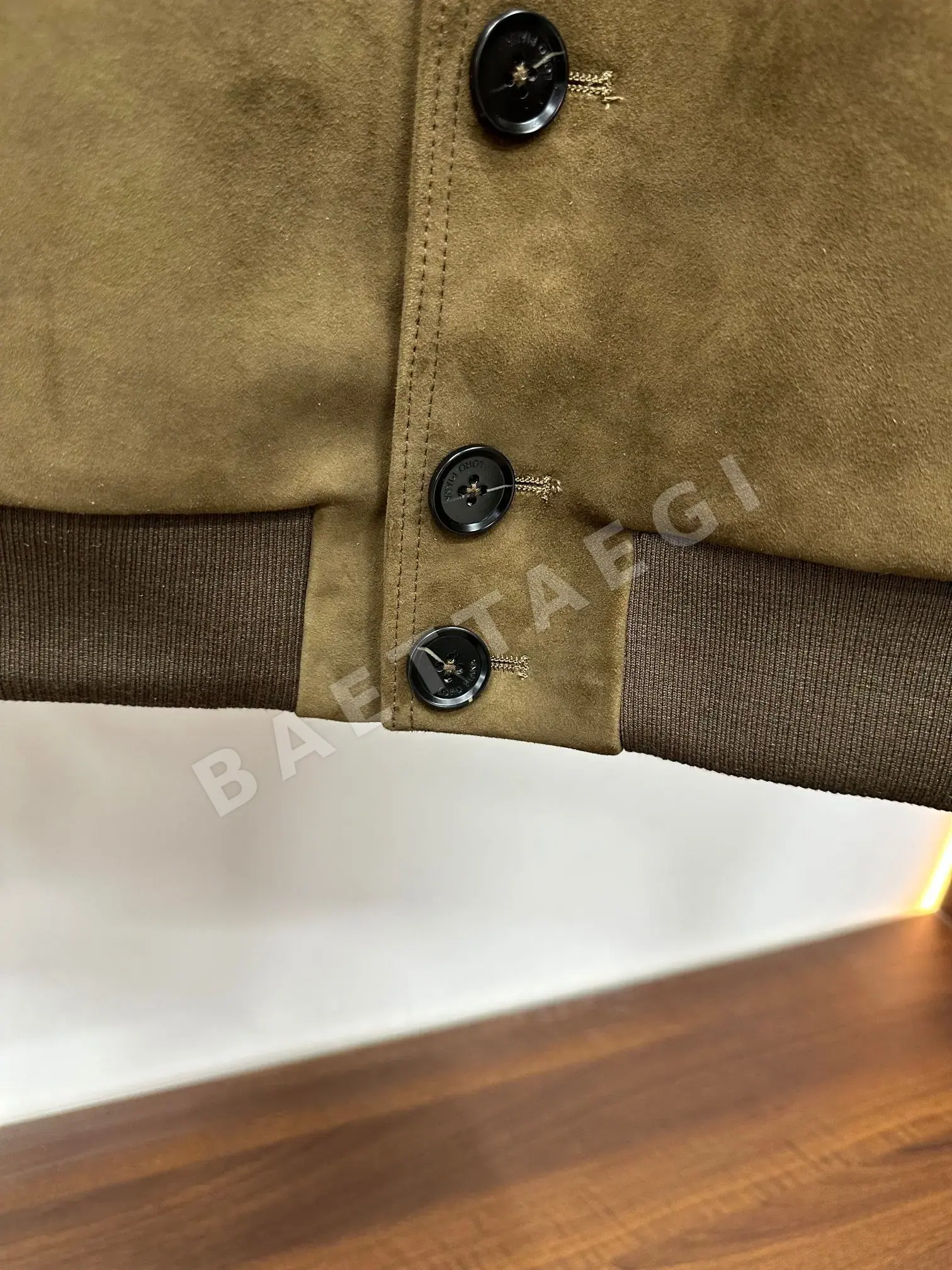 로로피아나 스웨이드 시프스킨 남성 자켓 상세 이미지 6