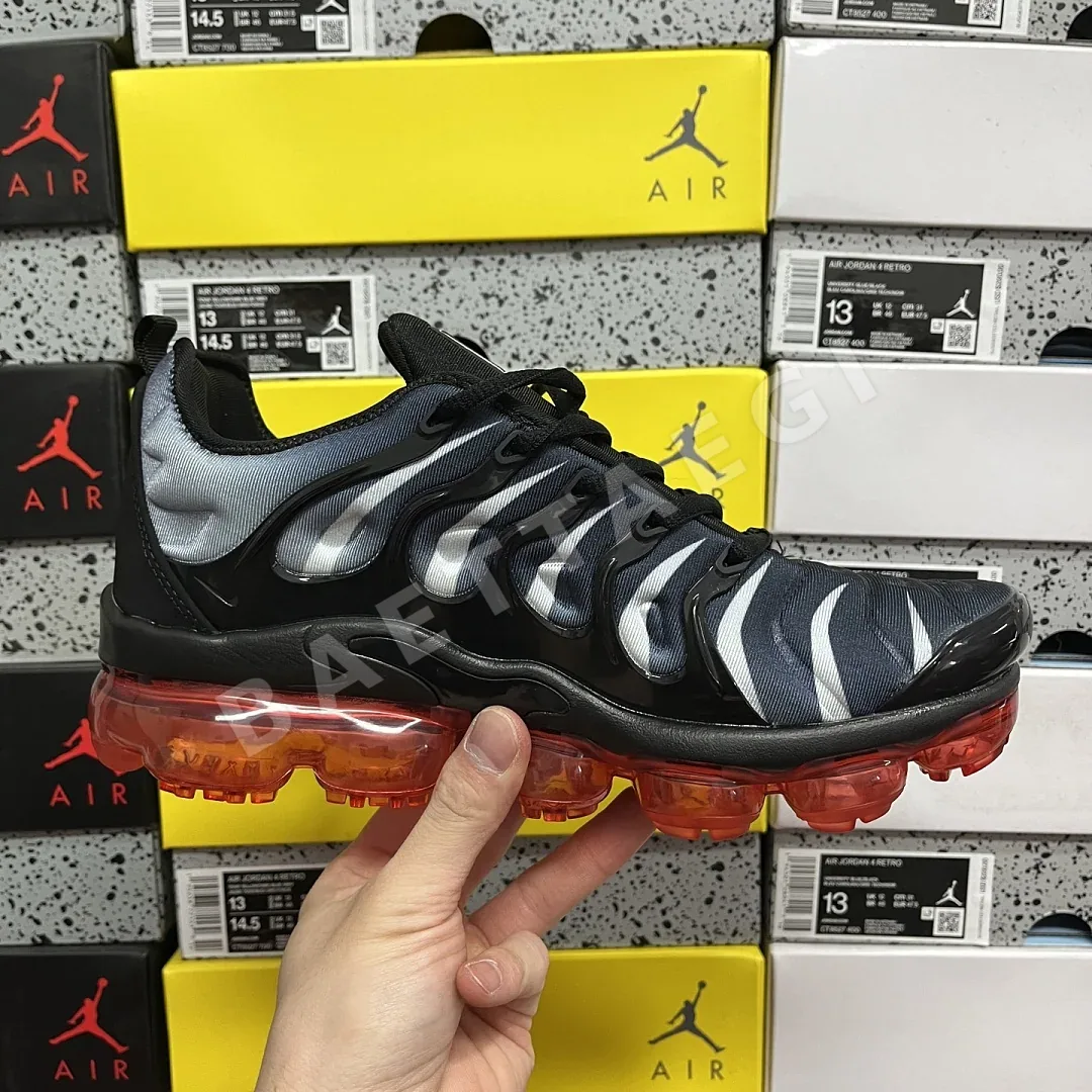 나이키 [OT] 에어 베이퍼맥스 플러스 블랙 그레이 레드 AQ8632-001 201579 Nike Air VaporMax Plus Shark 상세 이미지 8
