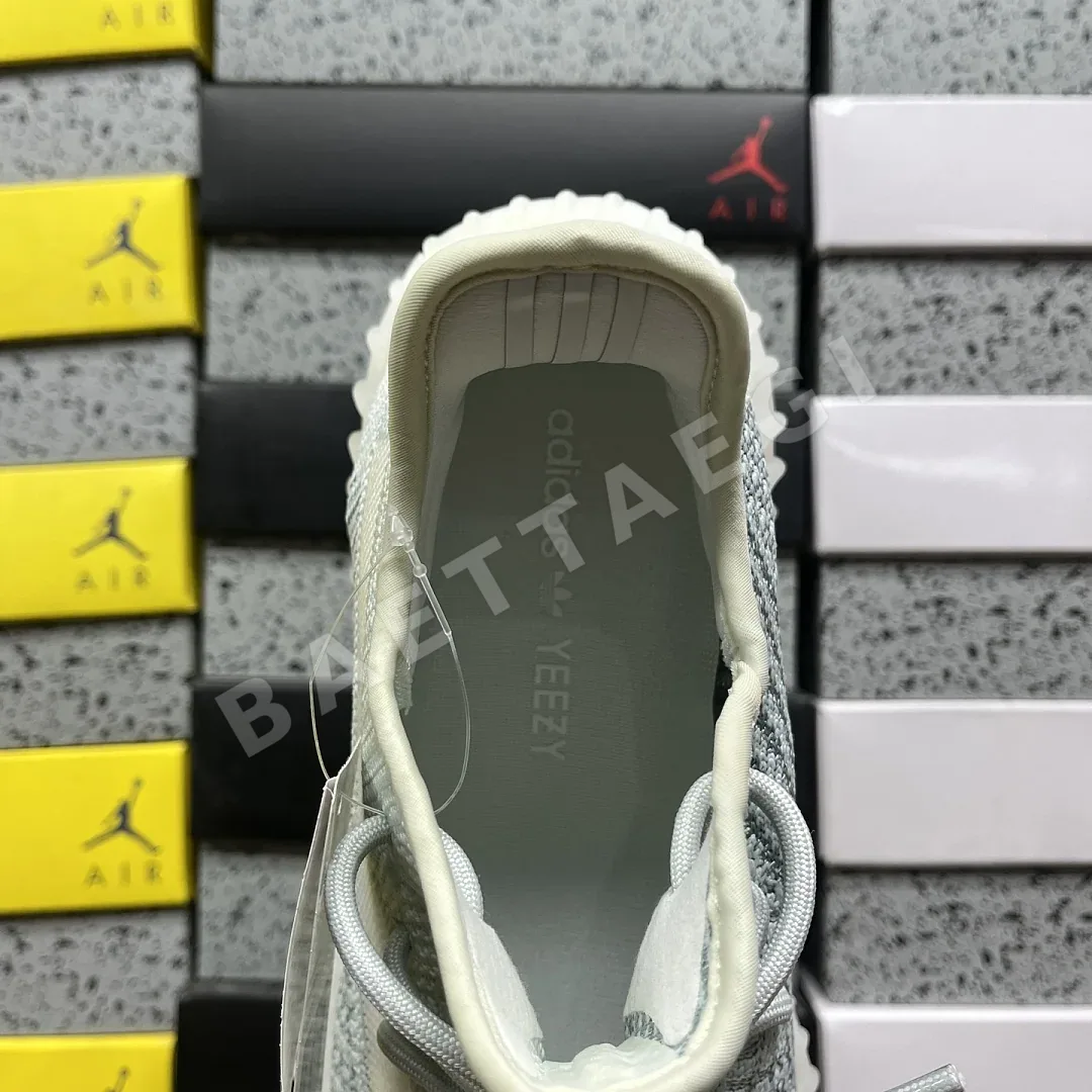 아디다스 [R] 이지 부스트 350 V2 FW5317 200728 Adidas Yeezy Boost 350 V2 상세 이미지 6