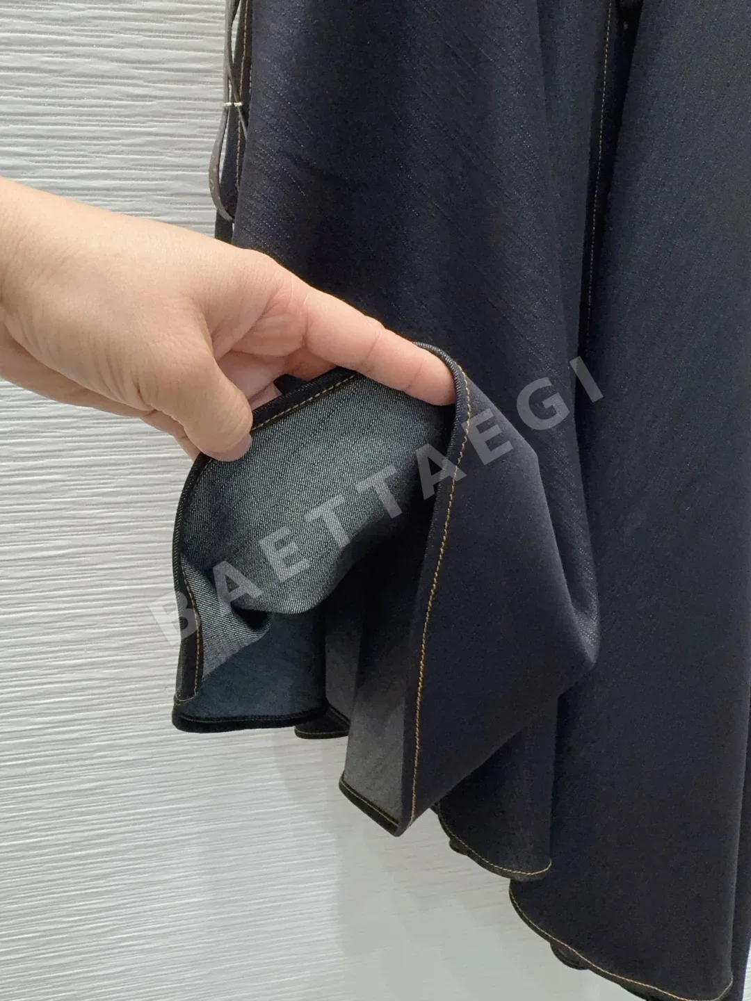루이비통 이레귤러 데님 여성 원피스 상세 이미지 8