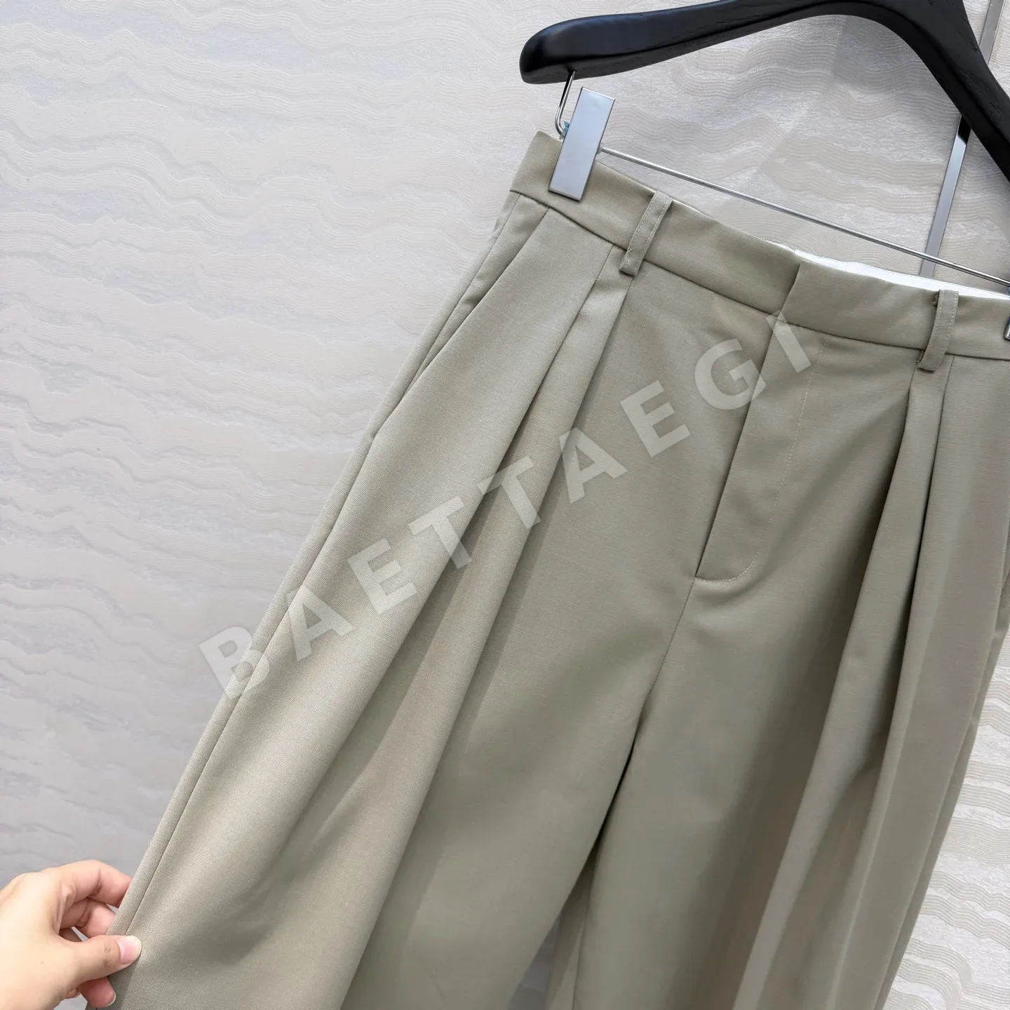 생로랑 울 스트레이트 레그 여성 바지 상세 이미지 3